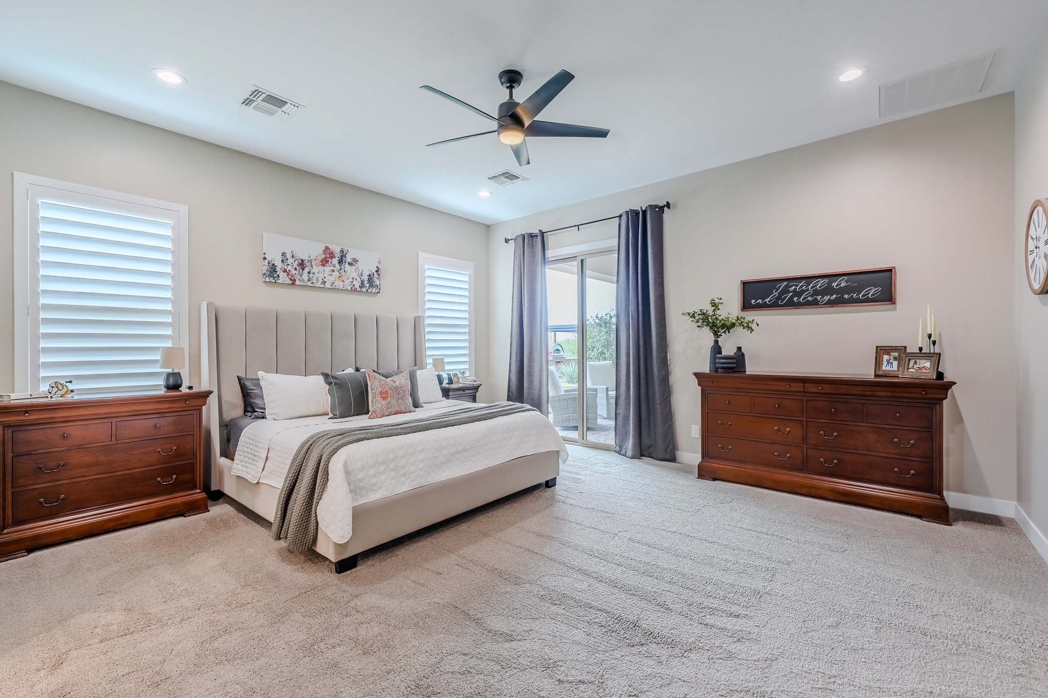 Phoenix, Arizona, 85087, United States, 3 Bedrooms Bedrooms, ,Residential,For Sale,2000122