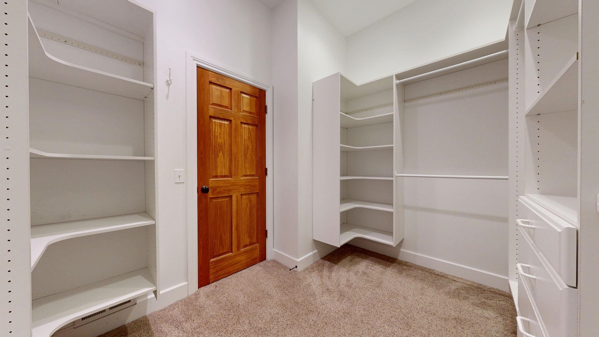 Midland, Michigan, 48642, United States, 3 Bedrooms Bedrooms, ,3 BathroomsBathrooms,Residential,For Sale,1977792