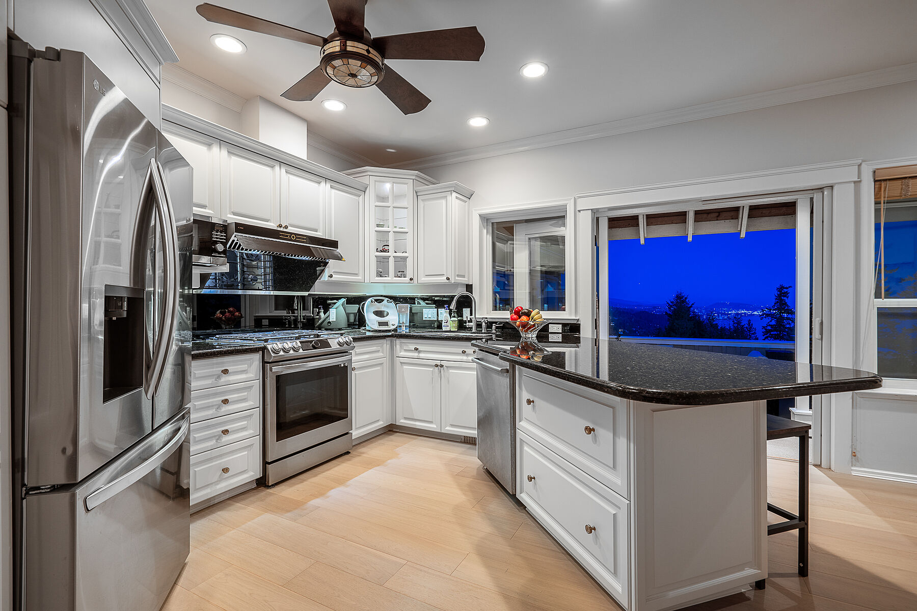  Stunning Executive Residence - 物件實景