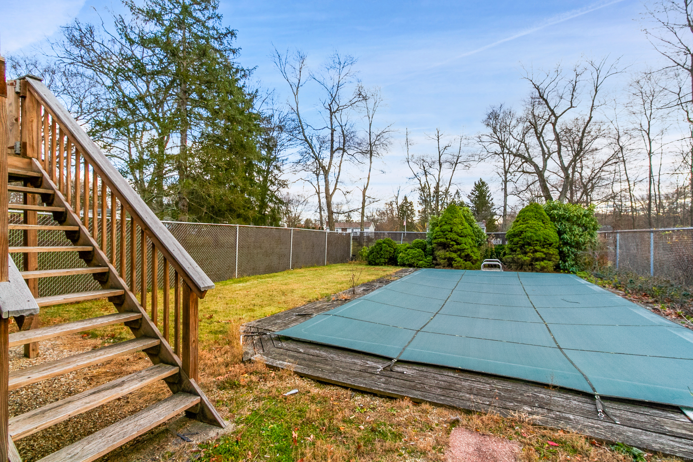 New Fairfield, Connecticut, 06812, United States, 3 Bedrooms Bedrooms, ,3 BathroomsBathrooms,Residential,For Sale,1997532