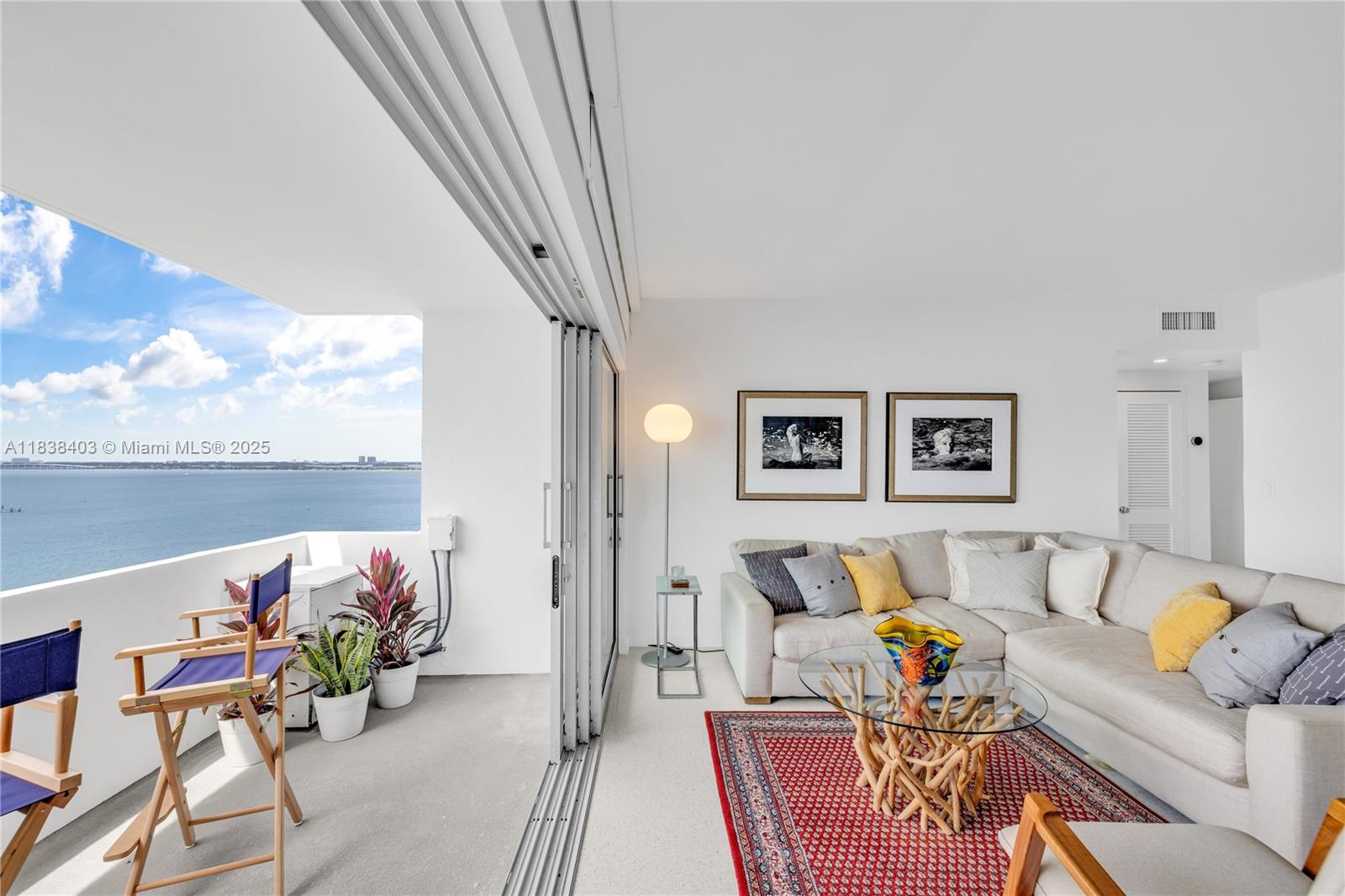 Miami Beach, Florida, 33139, United States, 1 Bedroom Bedrooms, ,1 BathroomBathrooms,Residential,For Sale,1891303