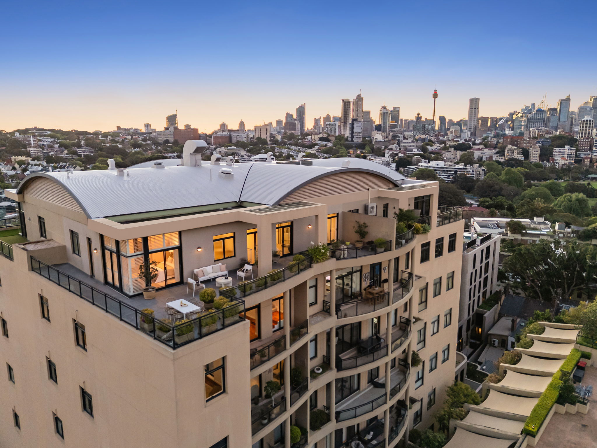  805/2 Darling Point Road, Darling Point - 物件實景