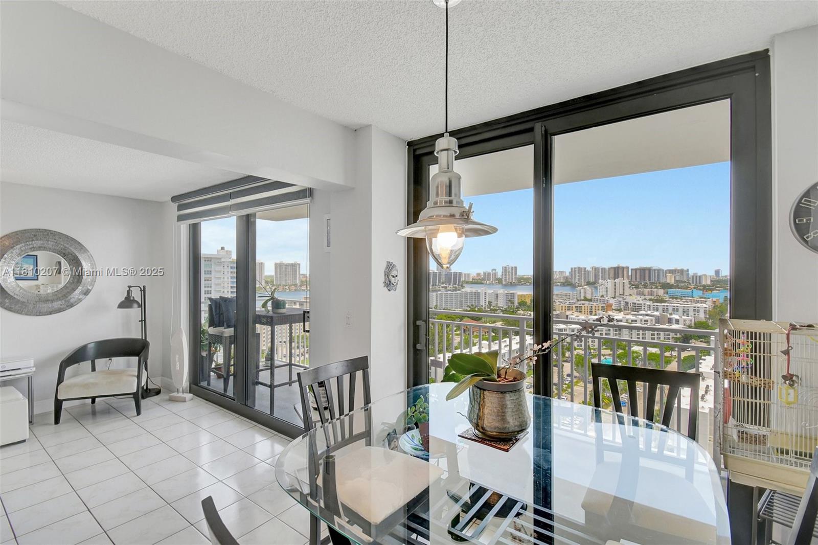 Sunny Isles Beach, Florida, 33160, United States, 2 Bedrooms Bedrooms, ,2 BathroomsBathrooms,Residential,For Sale,1837266