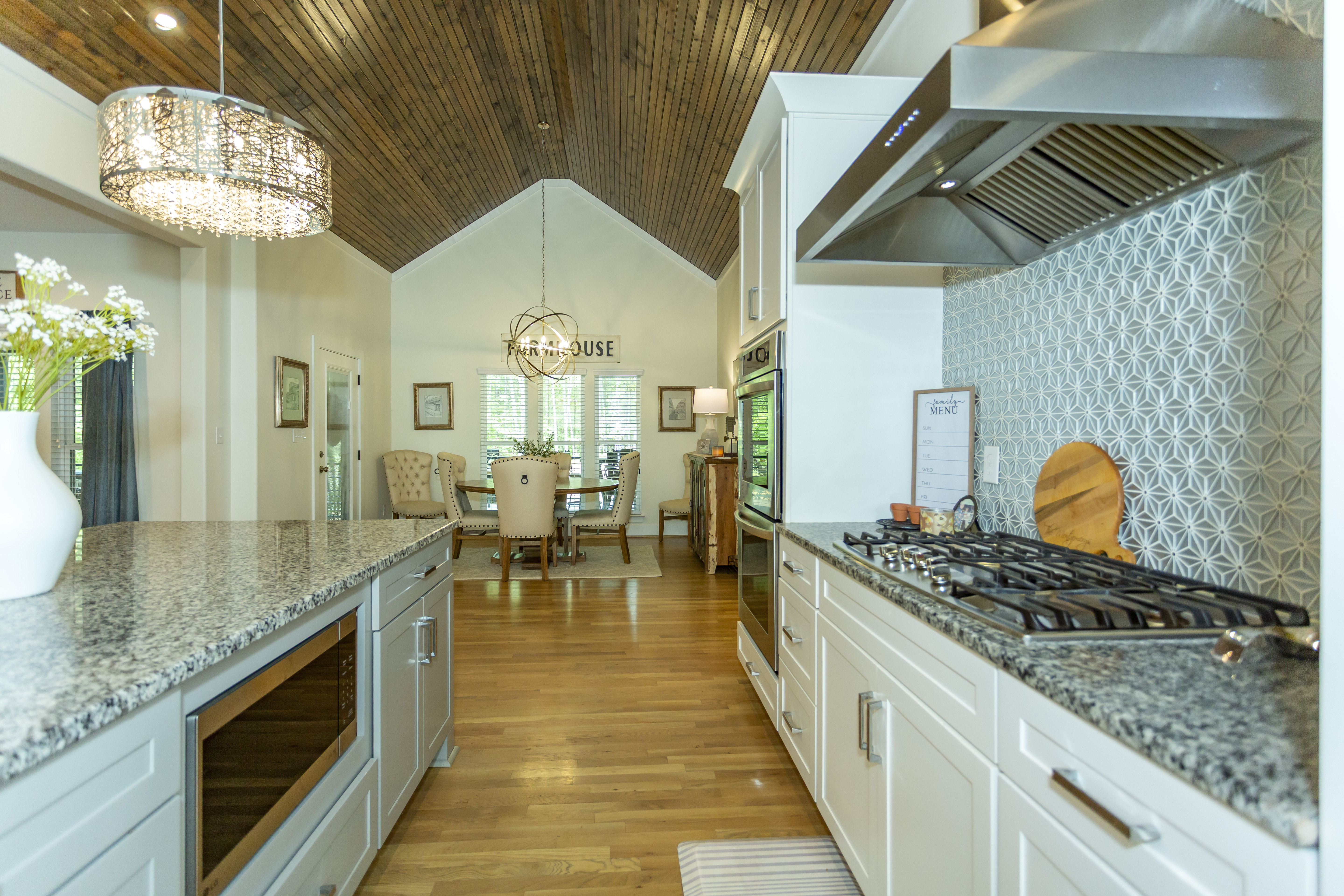 Helena, Alabama, 35080, United States, 5 Bedrooms Bedrooms, ,5 BathroomsBathrooms,Residential,For Sale,1979427