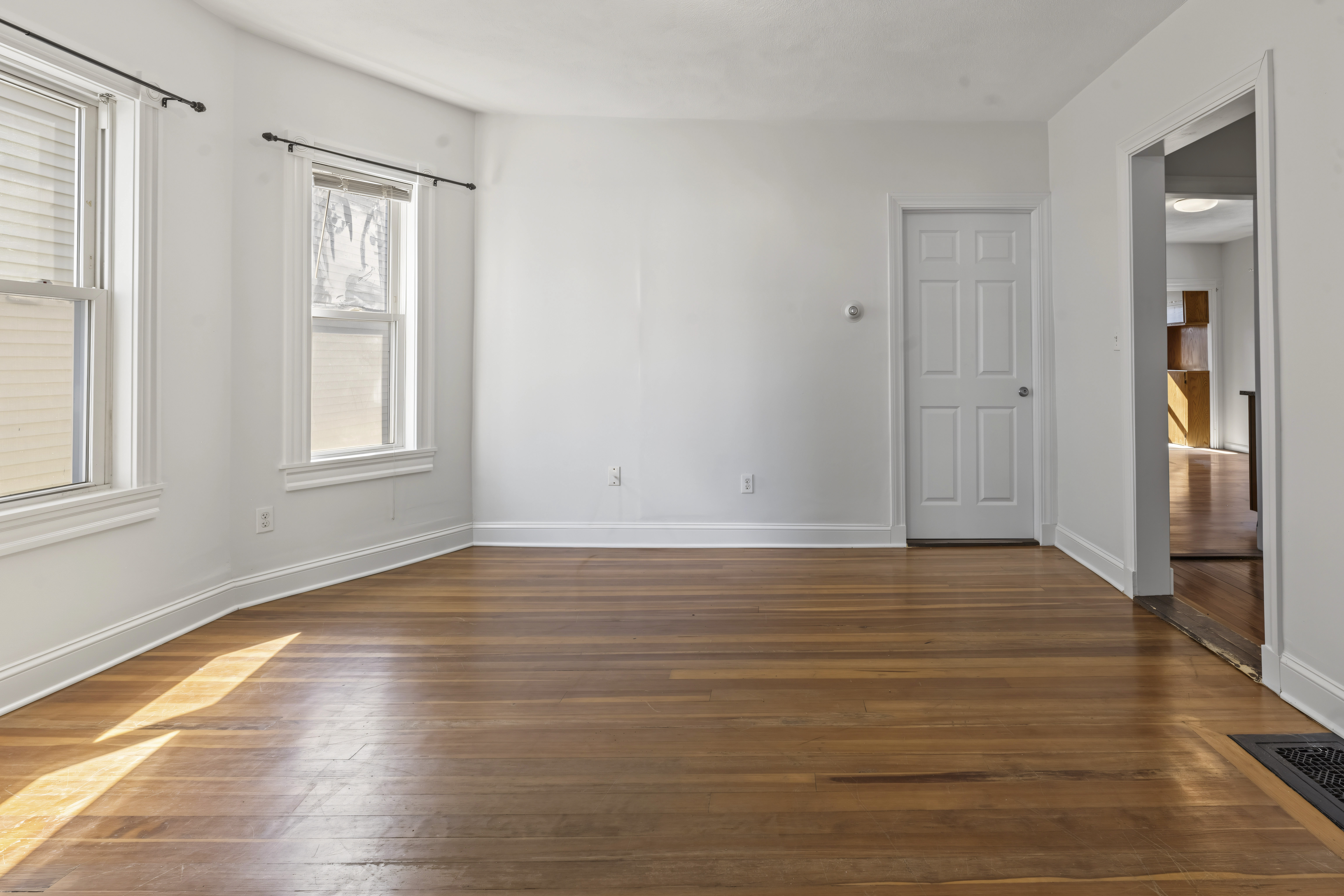  42 Pearl Street, Everett, MA, 02149 - 物件實景