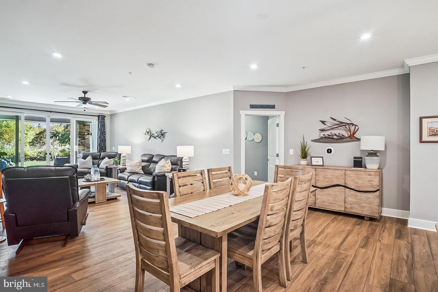 Chester, Maryland, 21619, United States, 2 Bedrooms Bedrooms, ,3 BathroomsBathrooms,Residential,For Sale,1968949