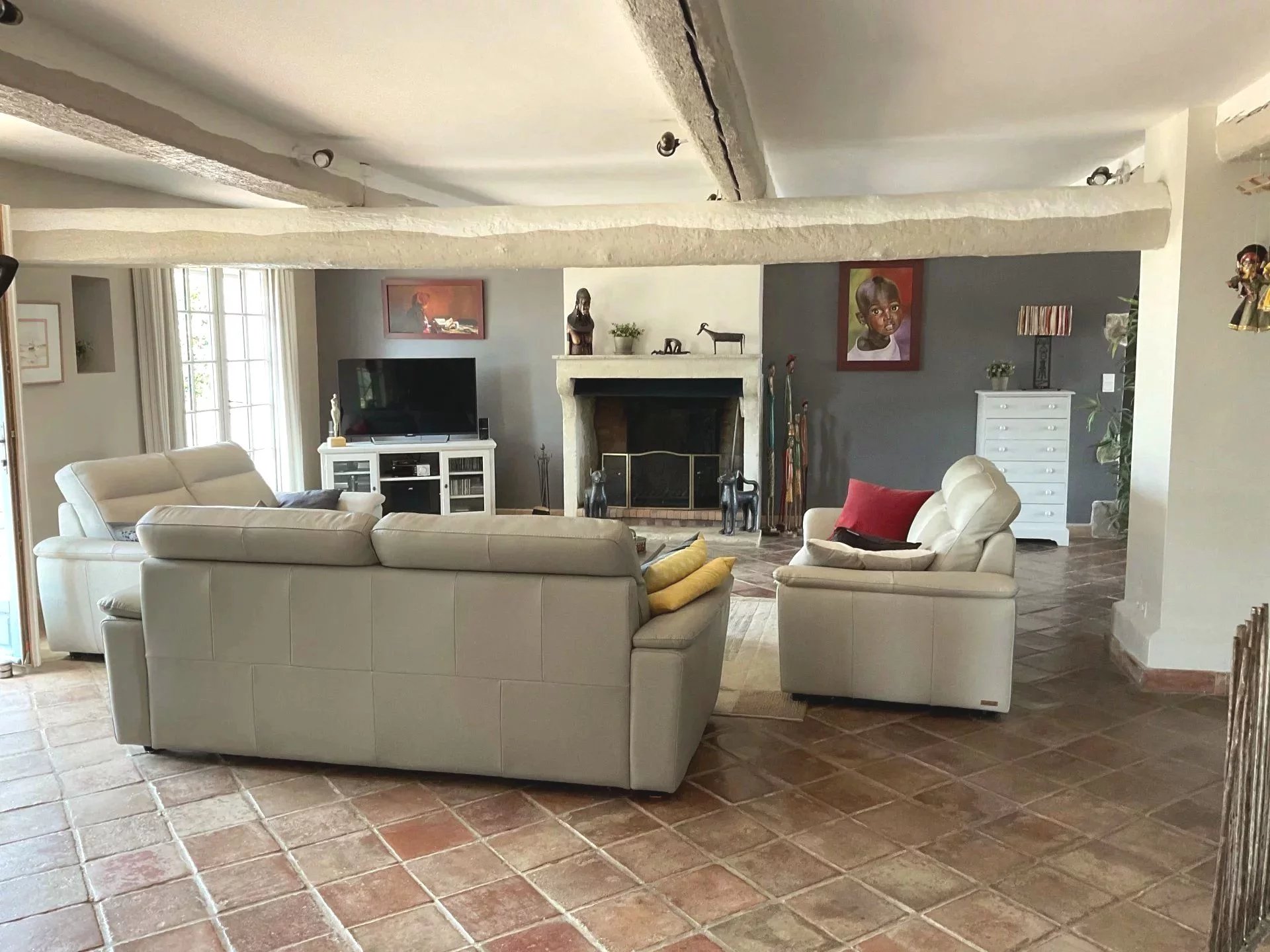 Solliès-Pont, Provence-Alpes-Côte d’Azur, 83210, FR, 5 Bedrooms Bedrooms, ,6 BathroomsBathrooms,Residential,For Sale,1907587