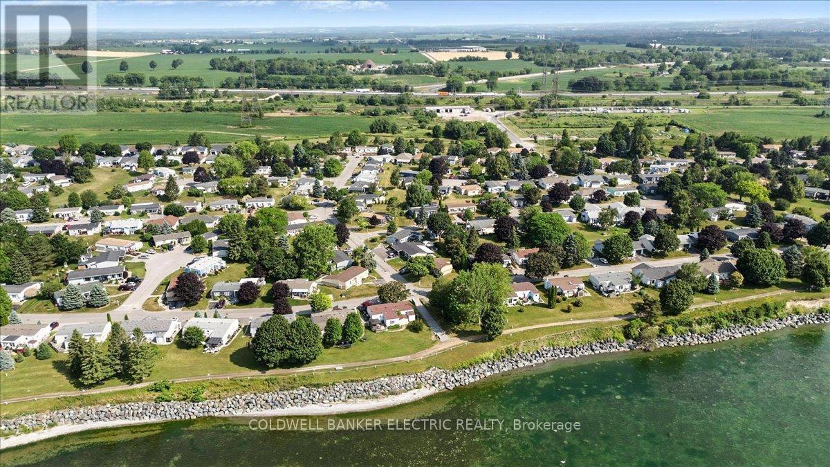 CLARINGTON (NEWCASTLE), Ontario, L1B 1A8, CA, 2 Bedrooms Bedrooms, ,1 BathroomBathrooms,Residential,For Sale,1891909