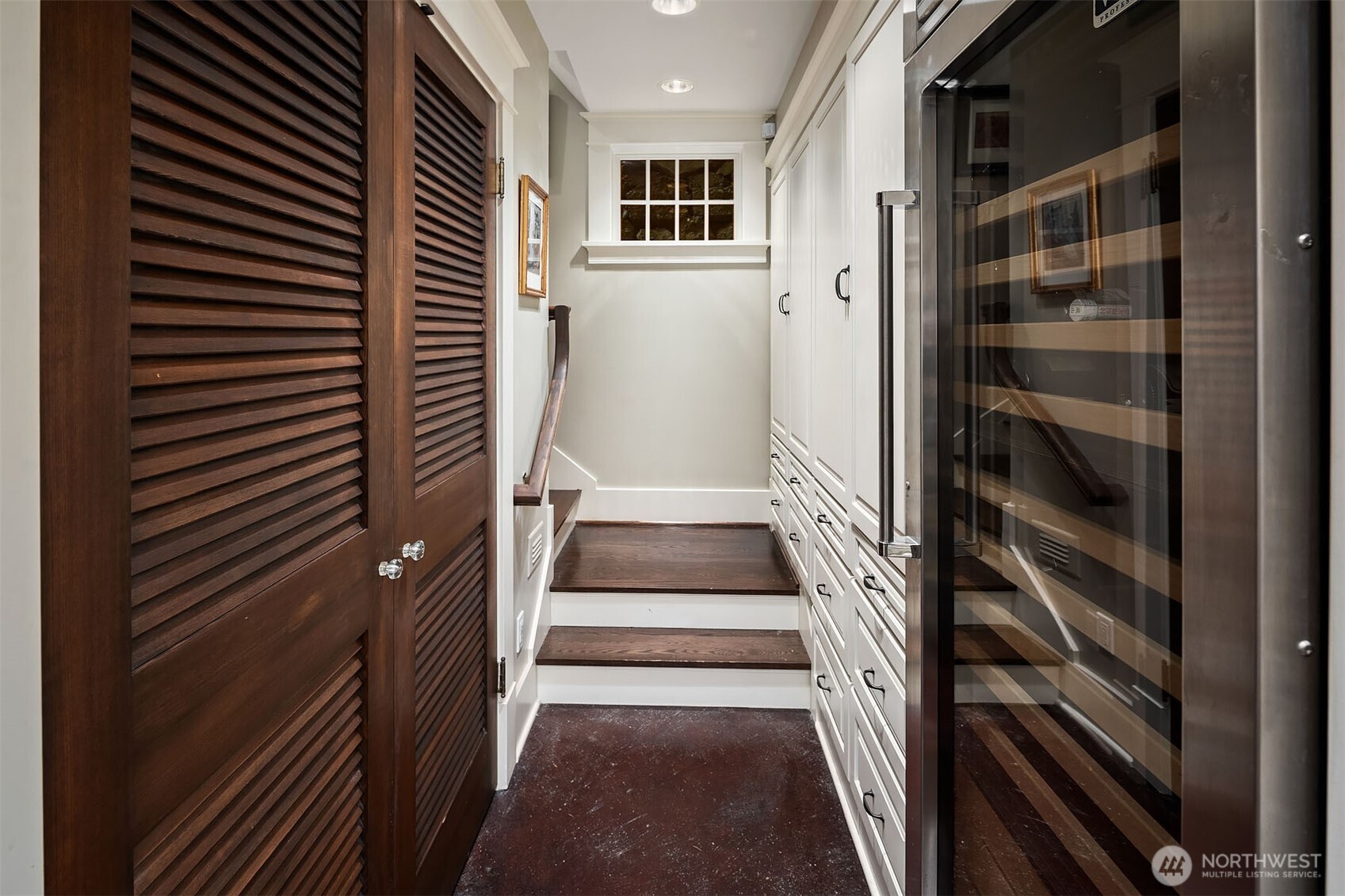 Seattle, Washington, 98119, United States, 4 Bedrooms Bedrooms, ,3 BathroomsBathrooms,Residential,For Sale,1989541