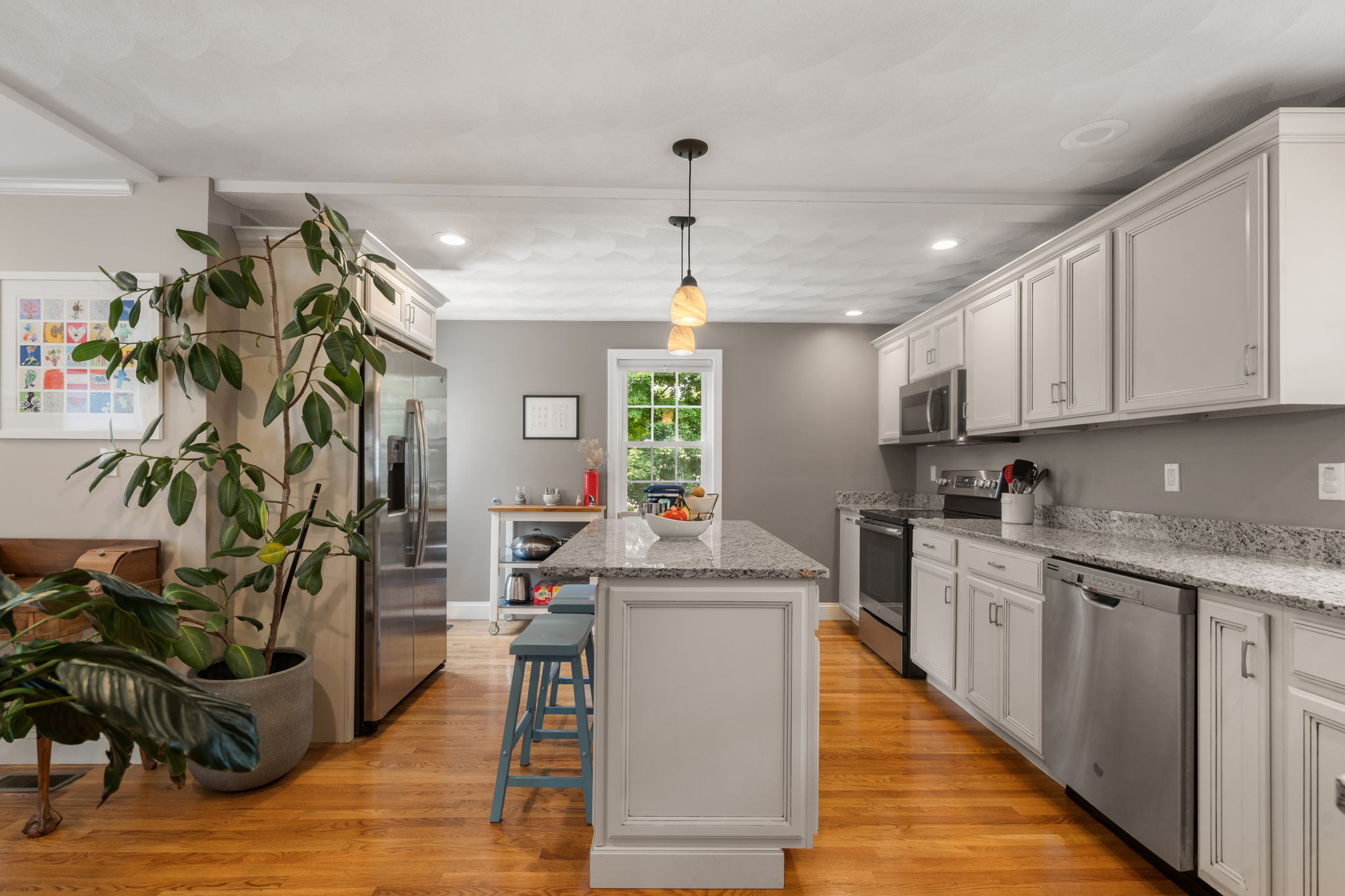  46 Macarthur Road, Stoneham, MA, 02180 - 物件實景