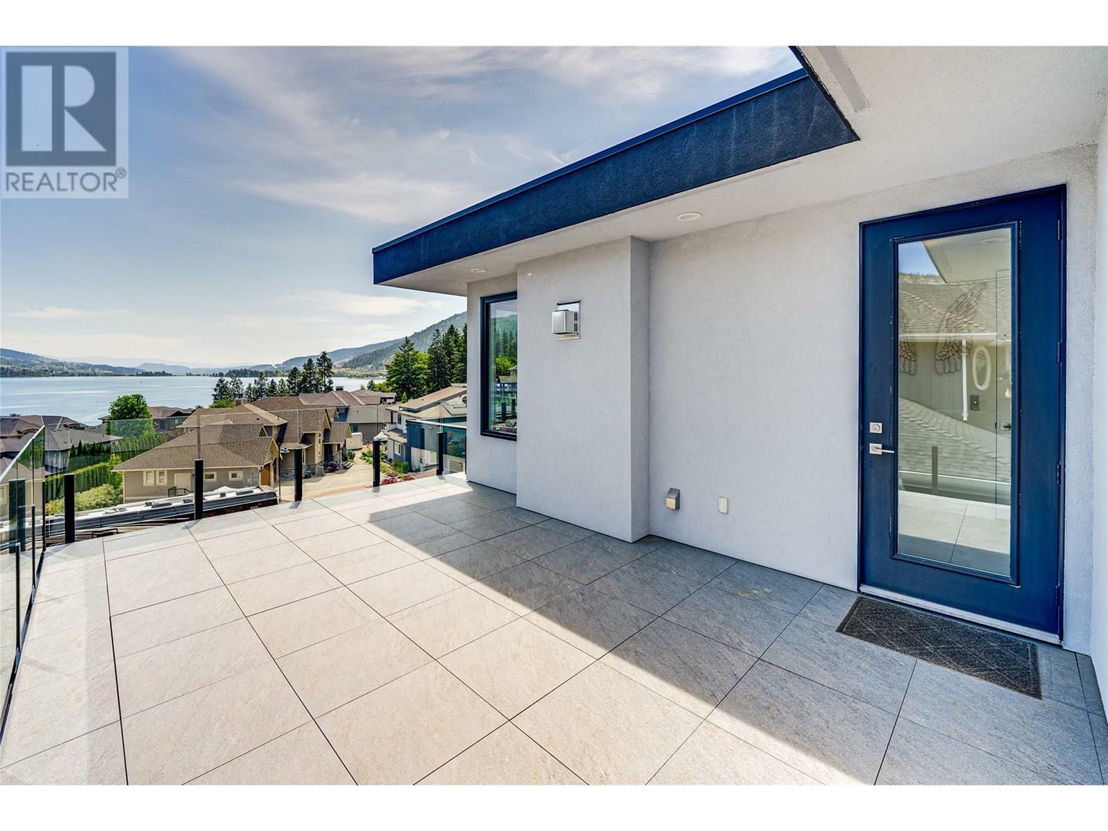 LAKE COUNTRY, British Columbia, V4V 2G2, CA, 4 Bedrooms Bedrooms, ,3 BathroomsBathrooms,Residential,For Sale,1859669