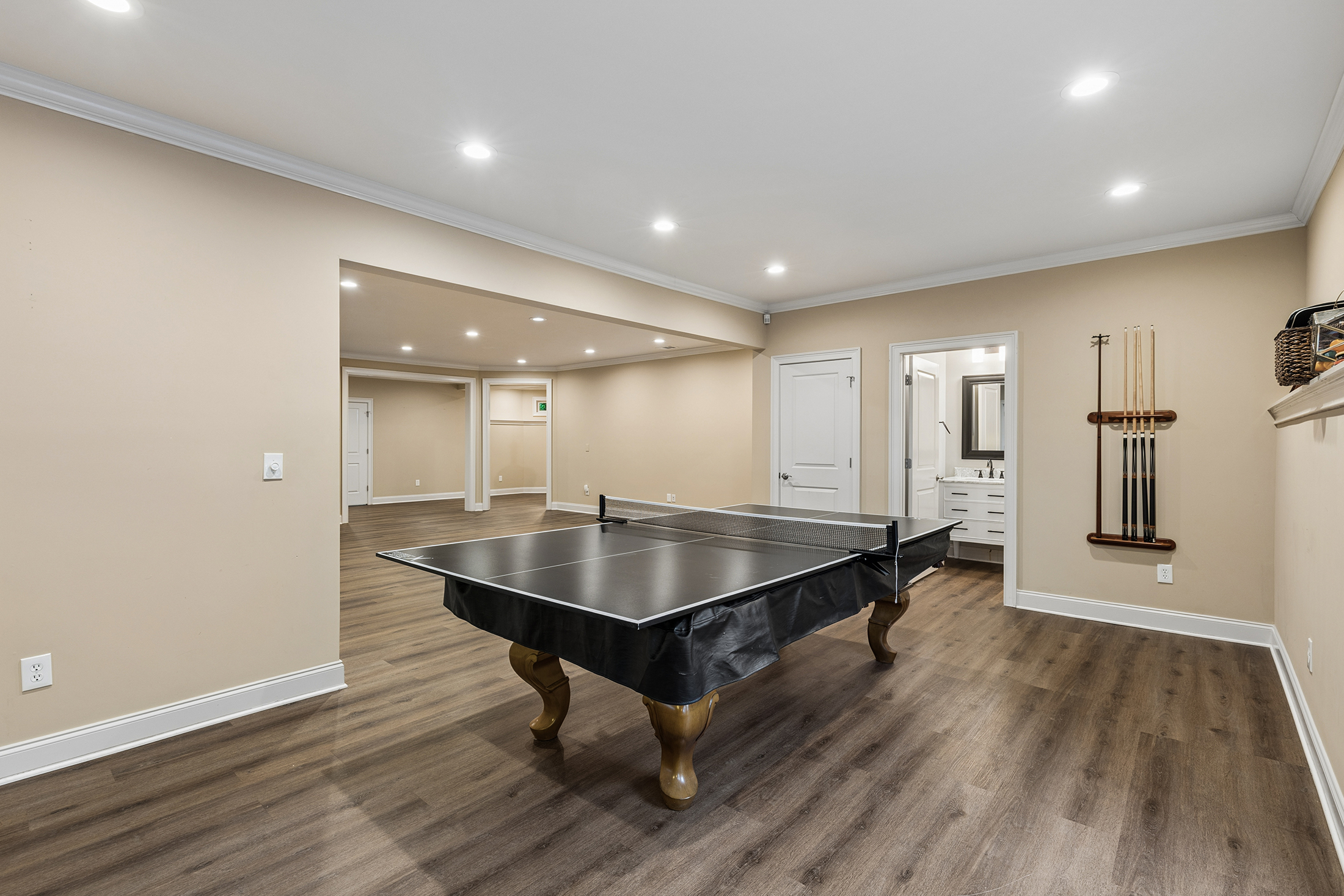  Ideally Located Within One Mile of Roswell’s Beloved Historic Canton Street - 物件實景