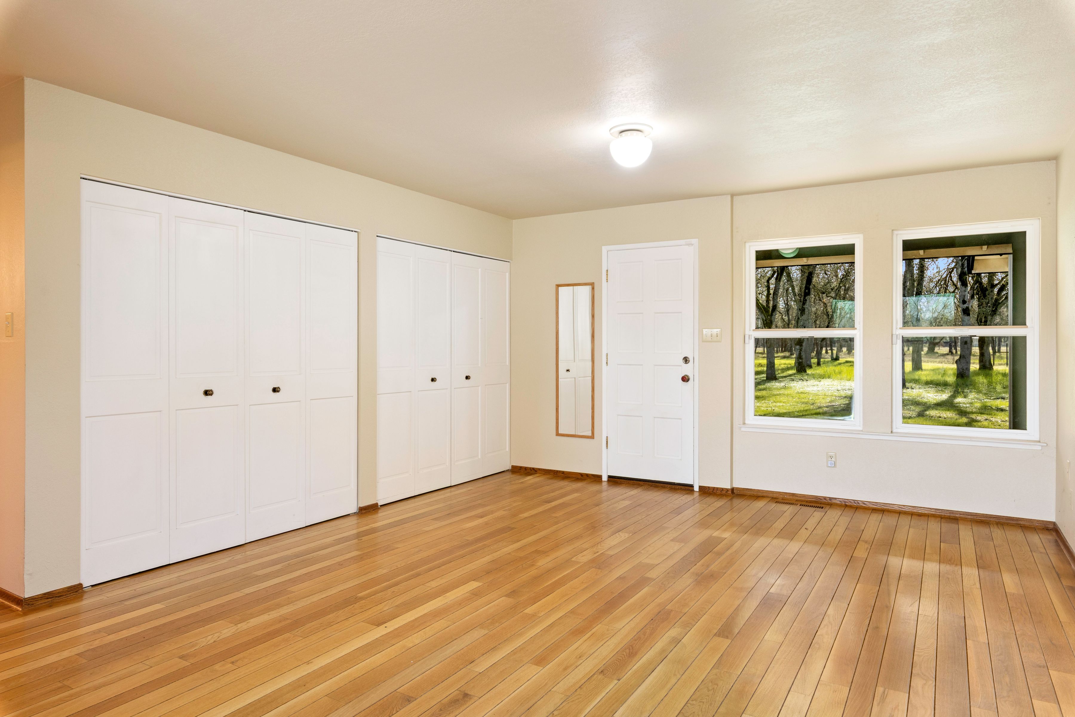  4962 Gaddy Lane - 物件實景