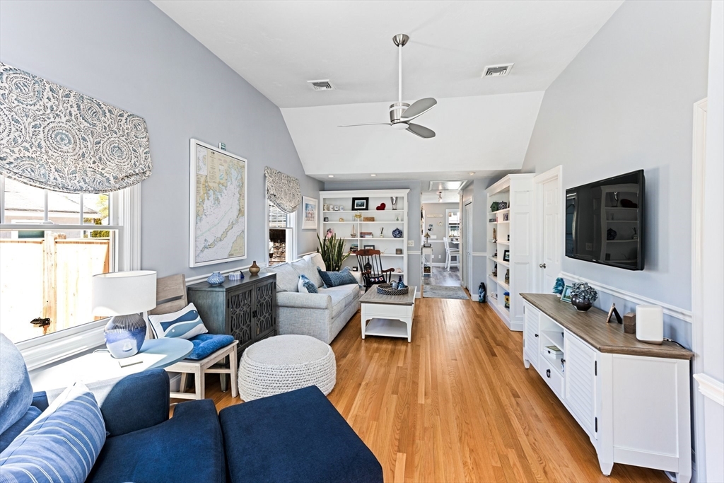 Bourne, Massachusetts, 02559, United States, 2 Bedrooms Bedrooms, ,2 BathroomsBathrooms,Residential,For Sale,1921886