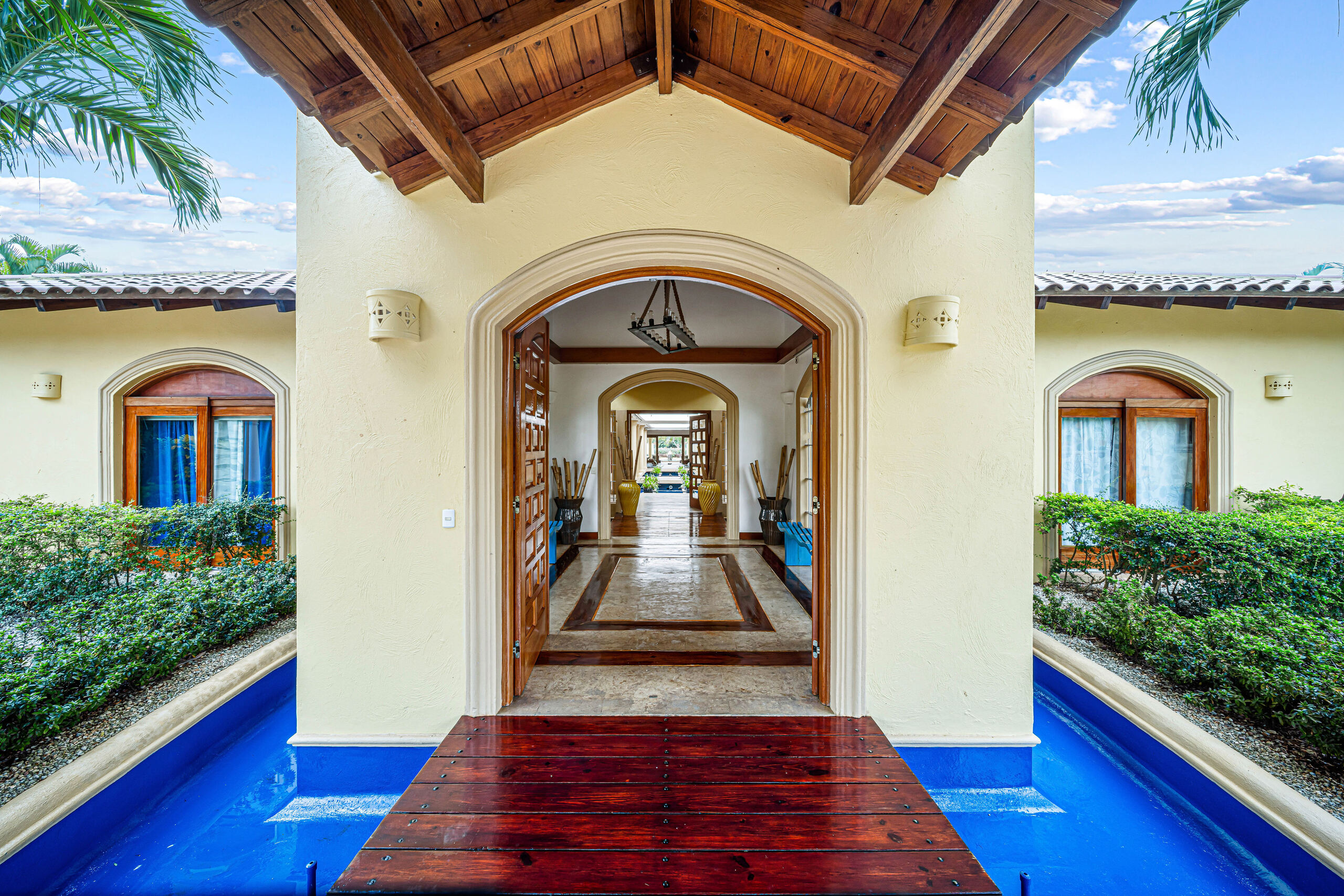  Punta Aguila 54 :  Large One-Level Corner Villa Overlooking the Lake and Teeth - 物件實景