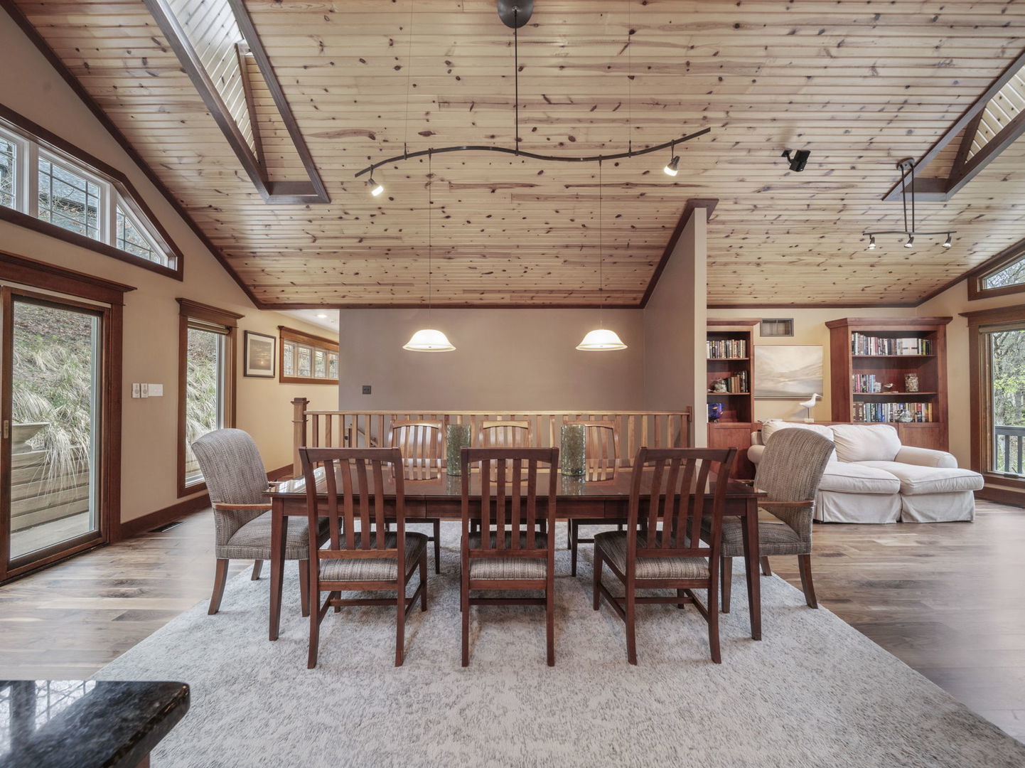 Beverly Shores, Indiana, 46301, United States, 4 Bedrooms Bedrooms, ,4 BathroomsBathrooms,Residential,For Sale,2040269