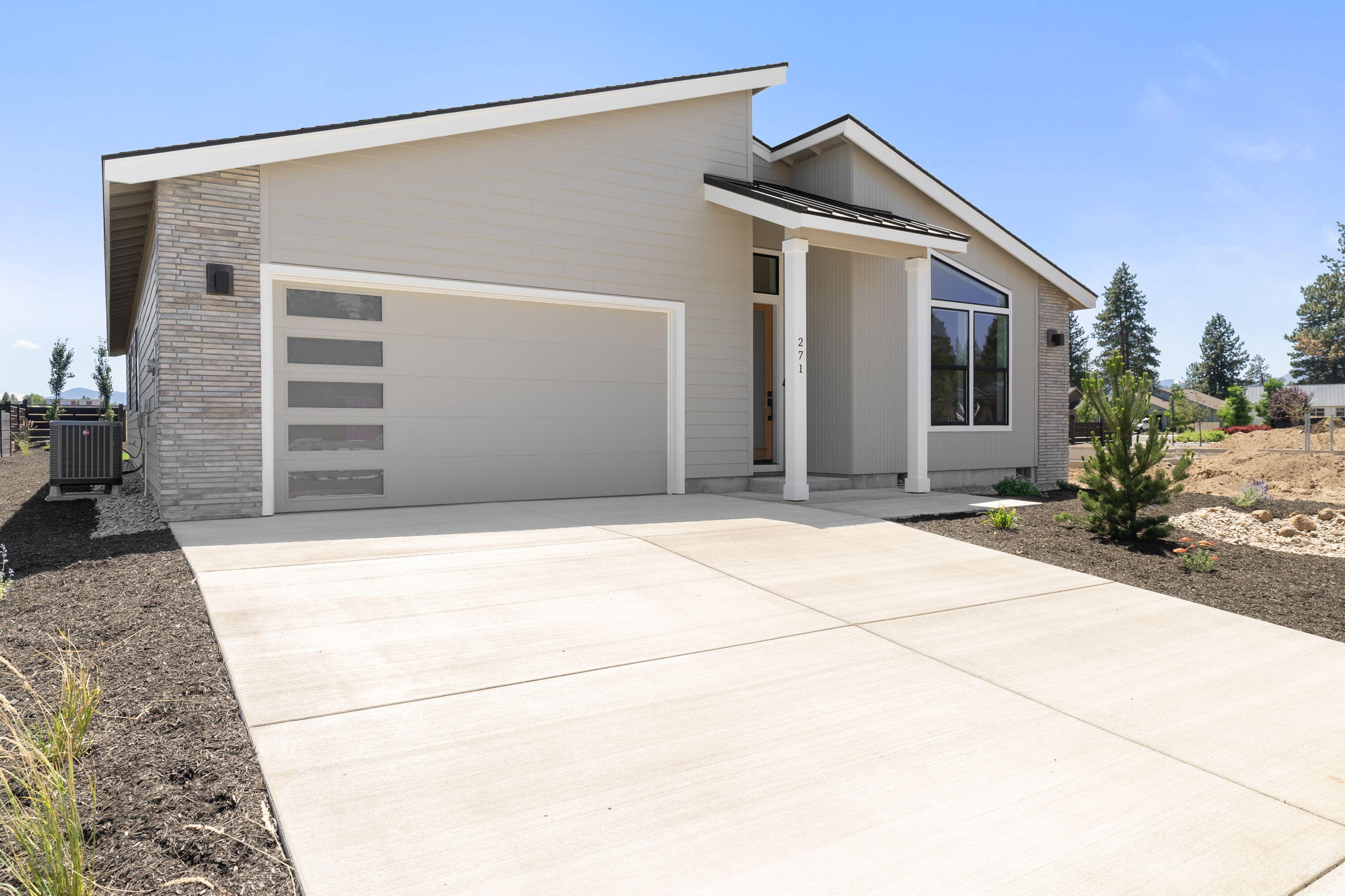 Sisters, Oregon, 97759, United States, 3 Bedrooms Bedrooms, ,3 BathroomsBathrooms,Residential,For Sale,1766266
