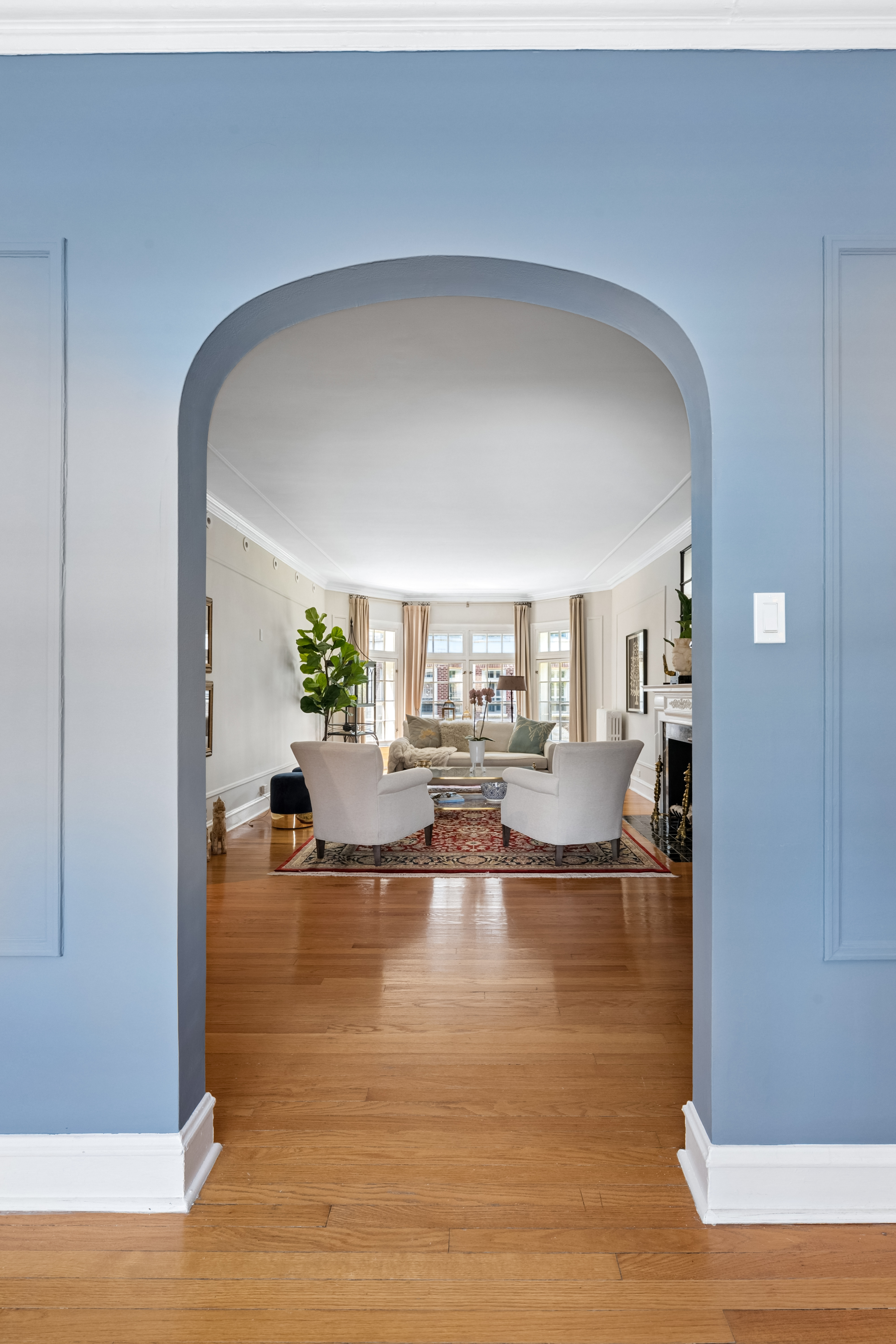  Exceptionally Spacious, Sophisticated One-bedroom - 物件實景
