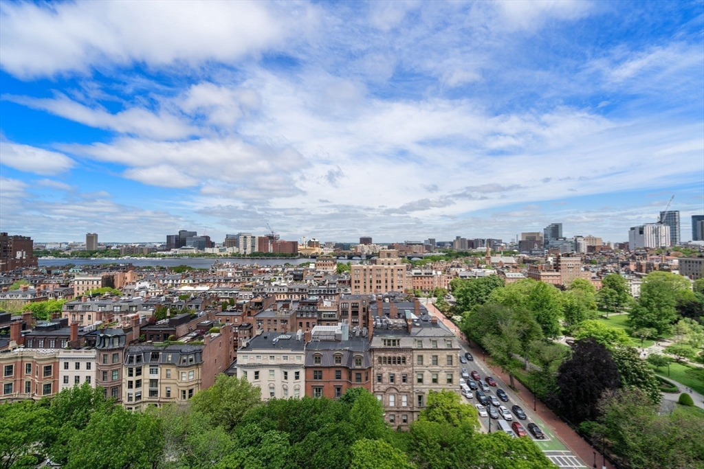 Boston, Massachusetts, 02116, United States, 3 Bedrooms Bedrooms, ,3 BathroomsBathrooms,Residential,For Sale,1850215
