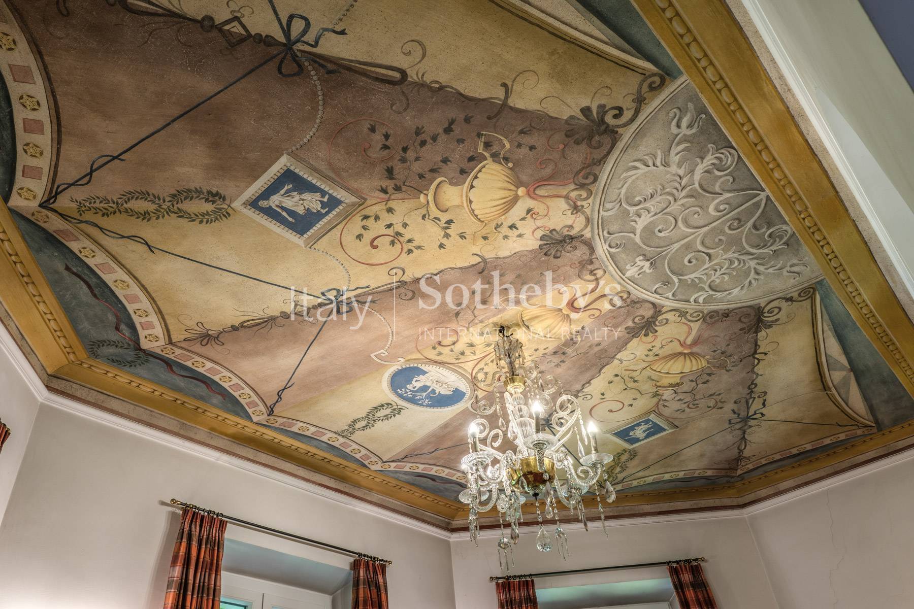  Elegant apartment in early XX Century Art villa - 物件實景