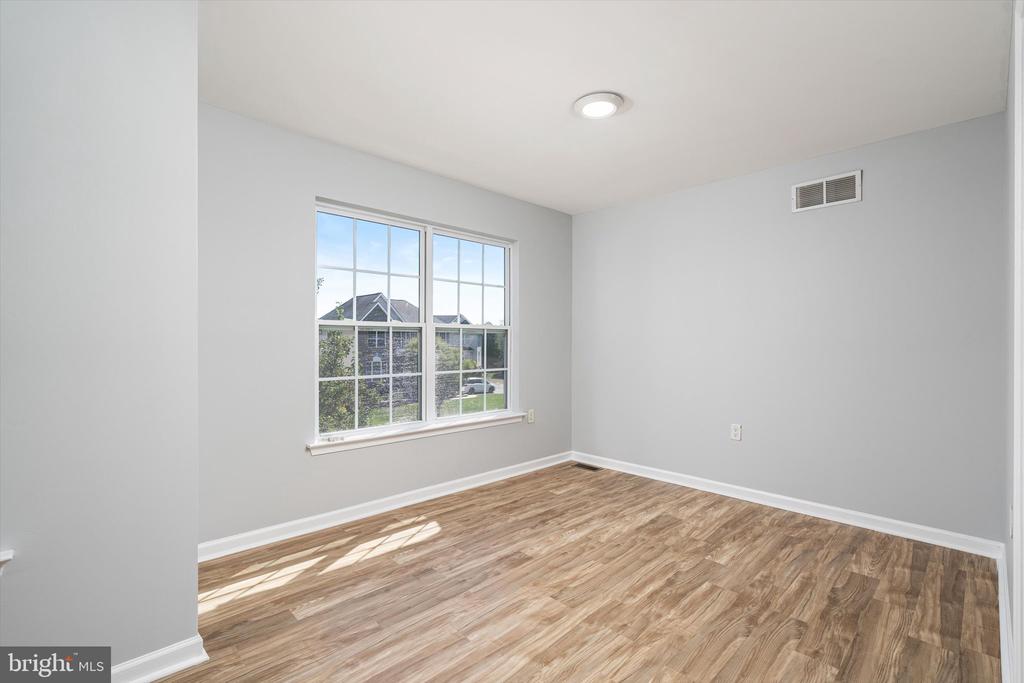 Monroe Twp, New Jersey, 08831, United States, 4 Bedrooms Bedrooms, ,3 BathroomsBathrooms,Residential,For Sale,1930575