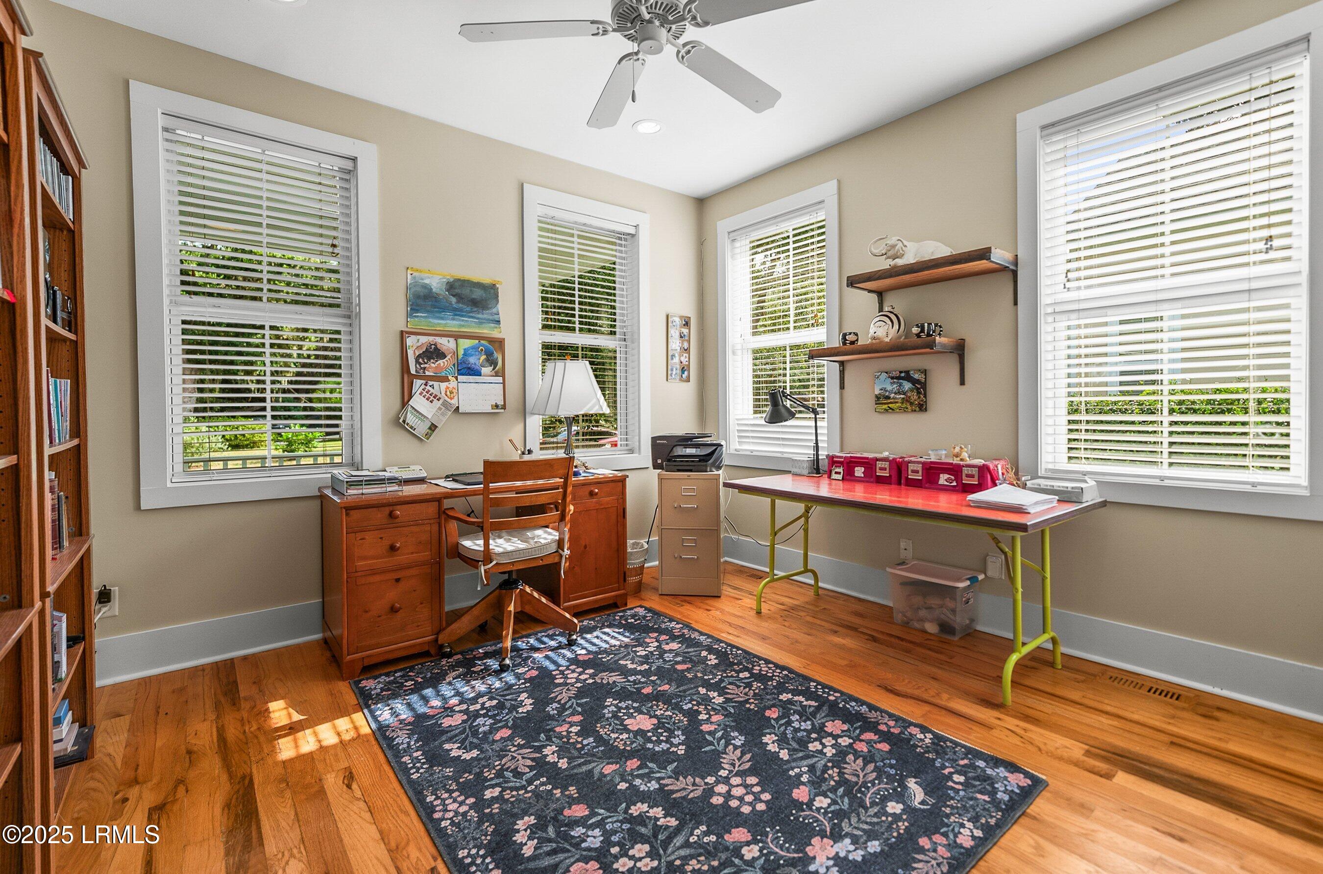 Beaufort, South Carolina, 29902, United States, 3 Bedrooms Bedrooms, ,2 BathroomsBathrooms,Residential,For Sale,1907069