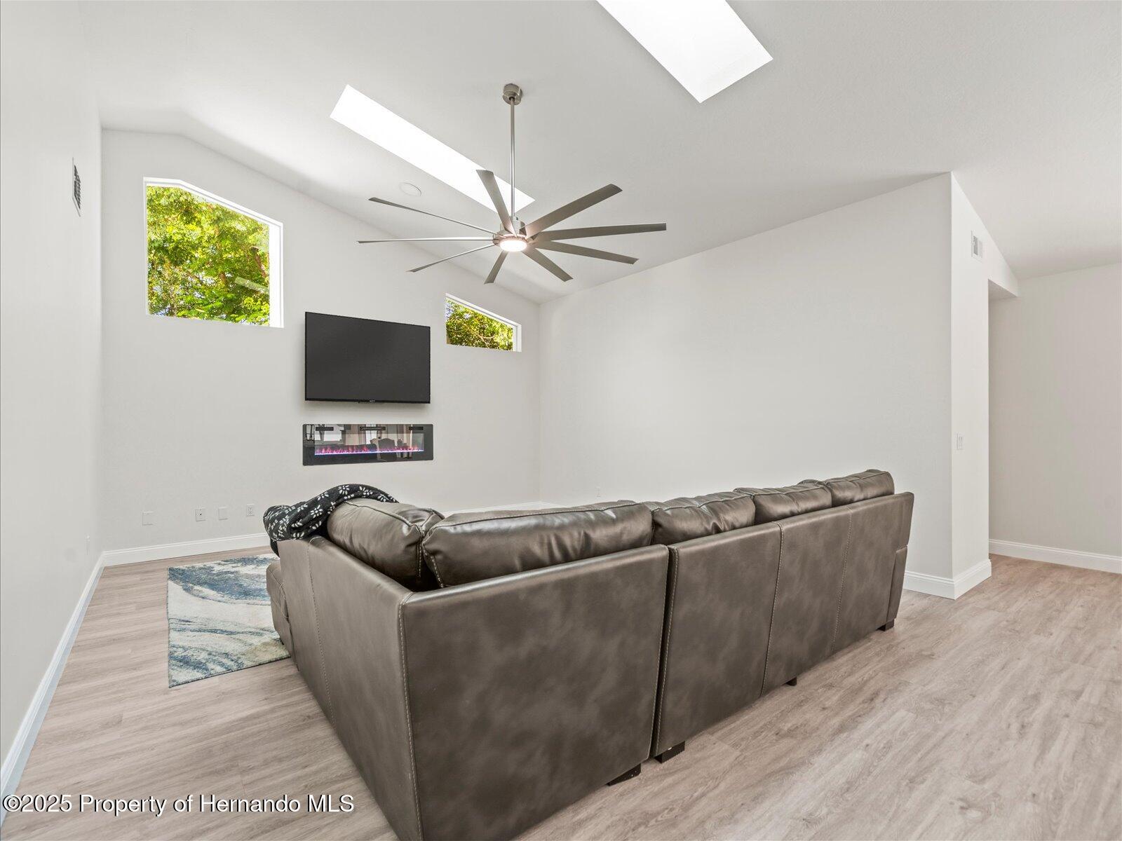 Homosassa, Florida, 34446, United States, 3 Bedrooms Bedrooms, ,3 BathroomsBathrooms,Residential,For Sale,1939806