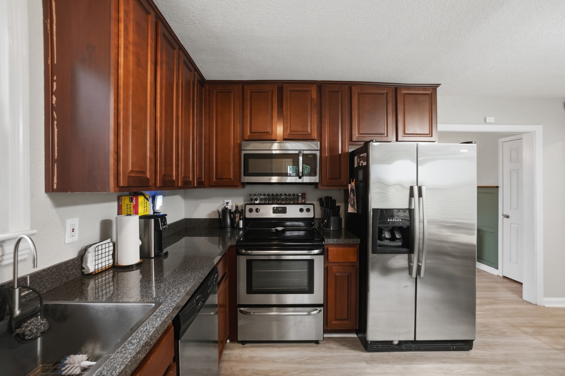  2304 Elaine Avenue, Norfolk, VA 23518 - 物件實景