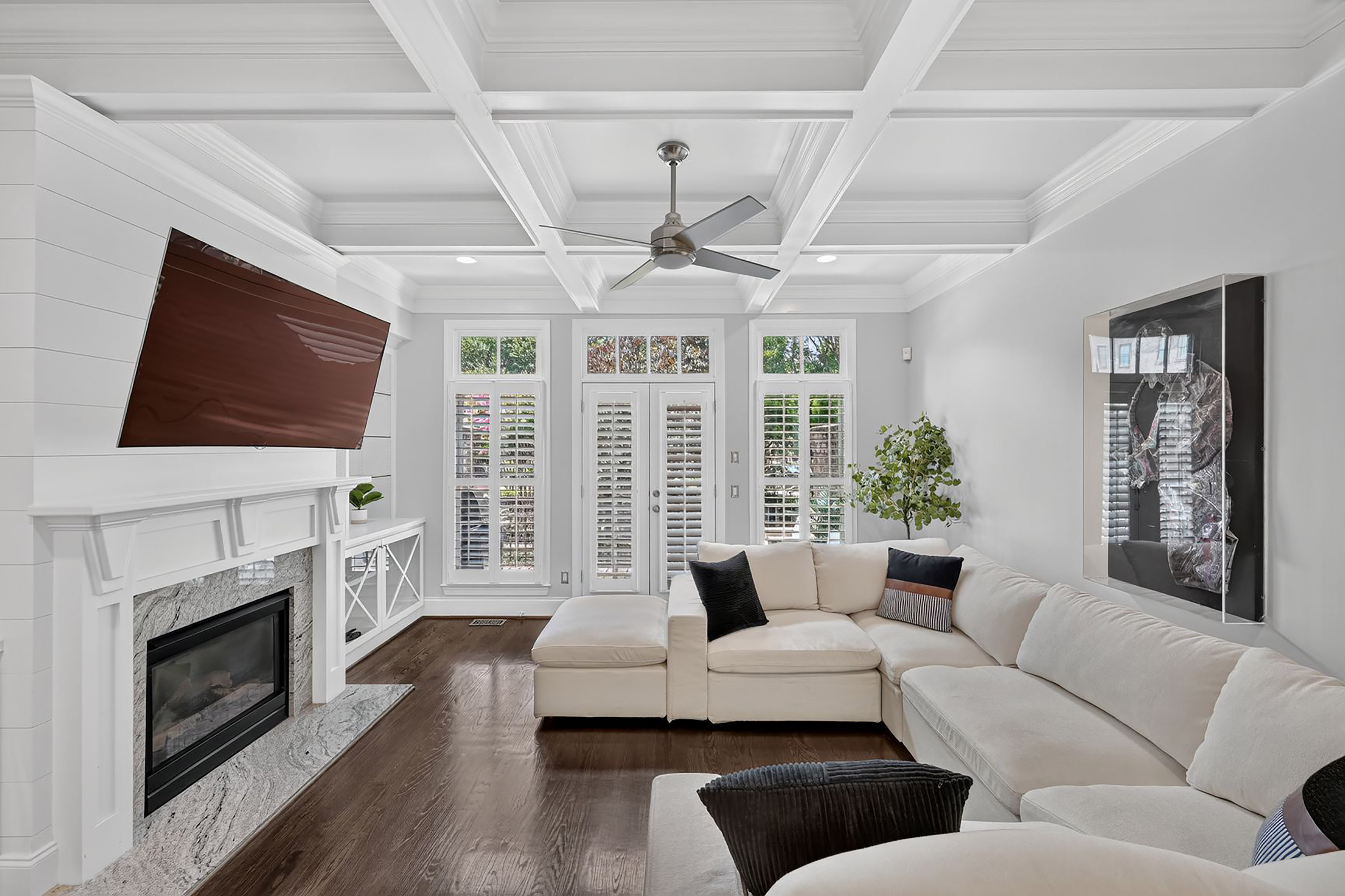  Exquisite Townhome in the Coveted Brownstones at Habersham - 物件實景