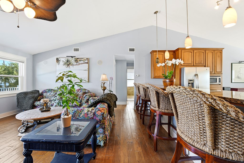 St. George Island, Florida, 32328, United States, 4 Bedrooms Bedrooms, ,2 BathroomsBathrooms,Residential,For Sale,2005204