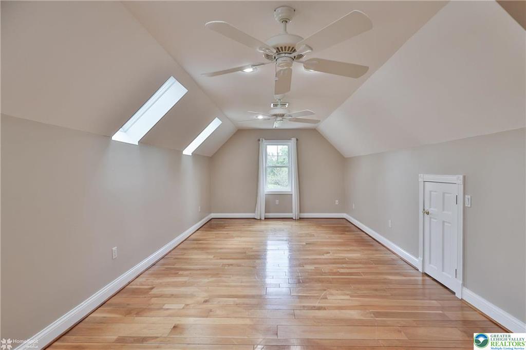 Stroudsburg, Pennsylvania, 18360-6926, United States, 7 Bedrooms Bedrooms, ,4 BathroomsBathrooms,Residential,For Sale,1904497