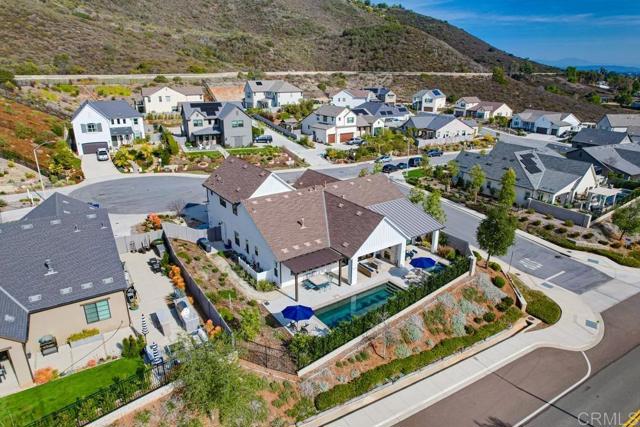 San Marcos, California, 92069, United States, 4 Bedrooms Bedrooms, ,5 BathroomsBathrooms,Residential,For Sale,1987036