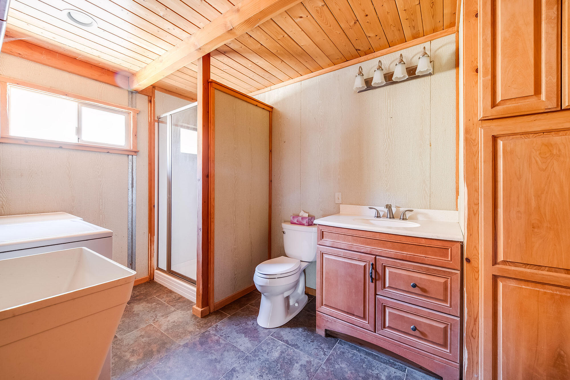 Santa Ynez, California, 93460, United States, 3 Bedrooms Bedrooms, ,3 BathroomsBathrooms,Residential,For Sale,1828139