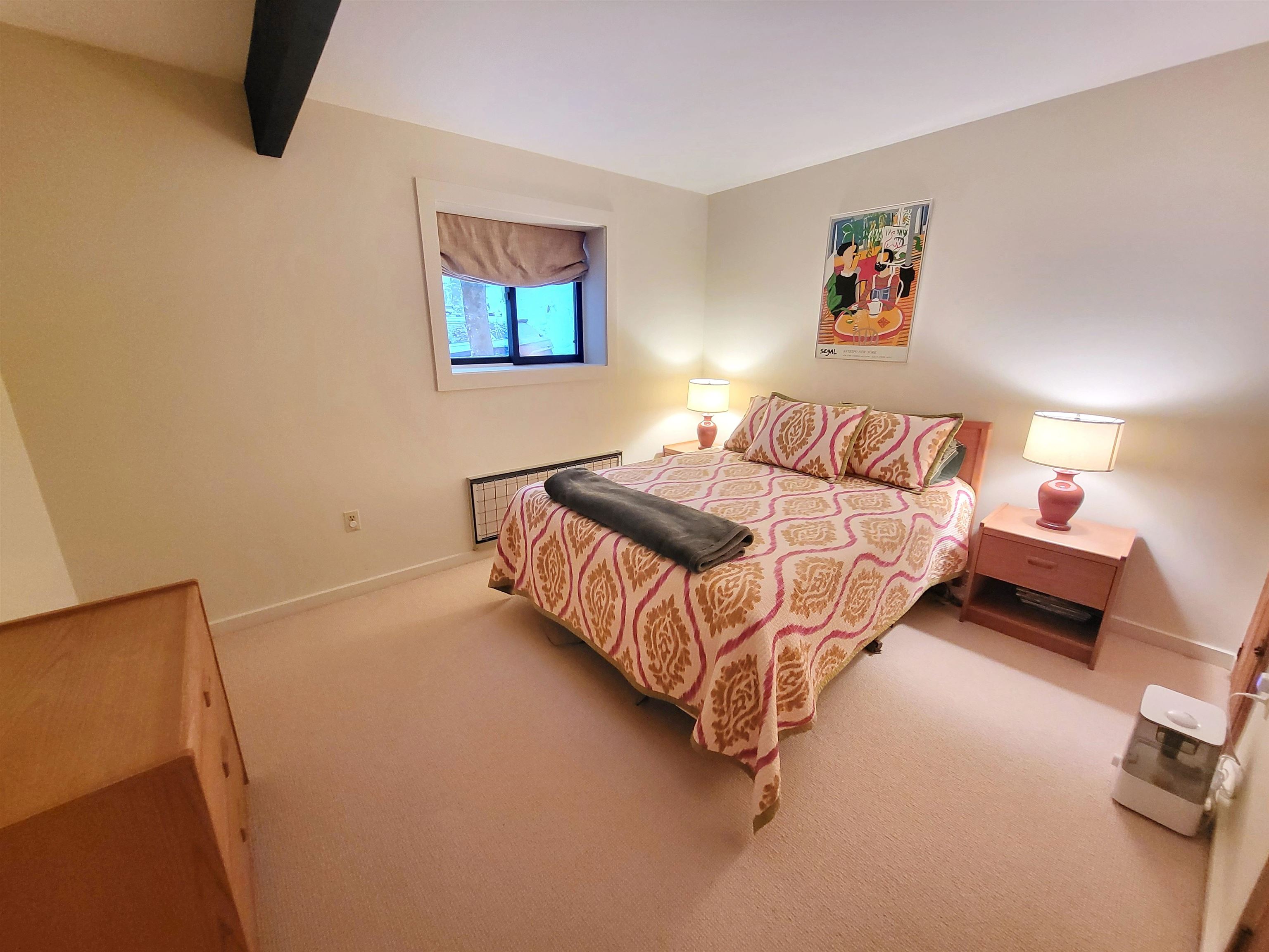 Lincoln, New Hampshire, 03251, United States, 5 Bedrooms Bedrooms, ,2 BathroomsBathrooms,Residential,For Sale,2003487