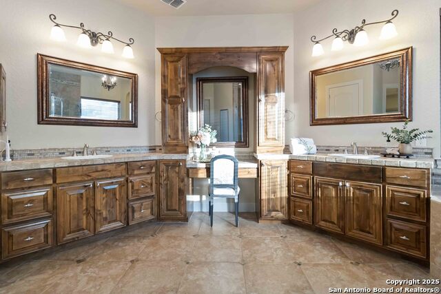 Garden Ridge, Texas, 78266, United States, 3 Bedrooms Bedrooms, ,3 BathroomsBathrooms,Residential,For Sale,1989506