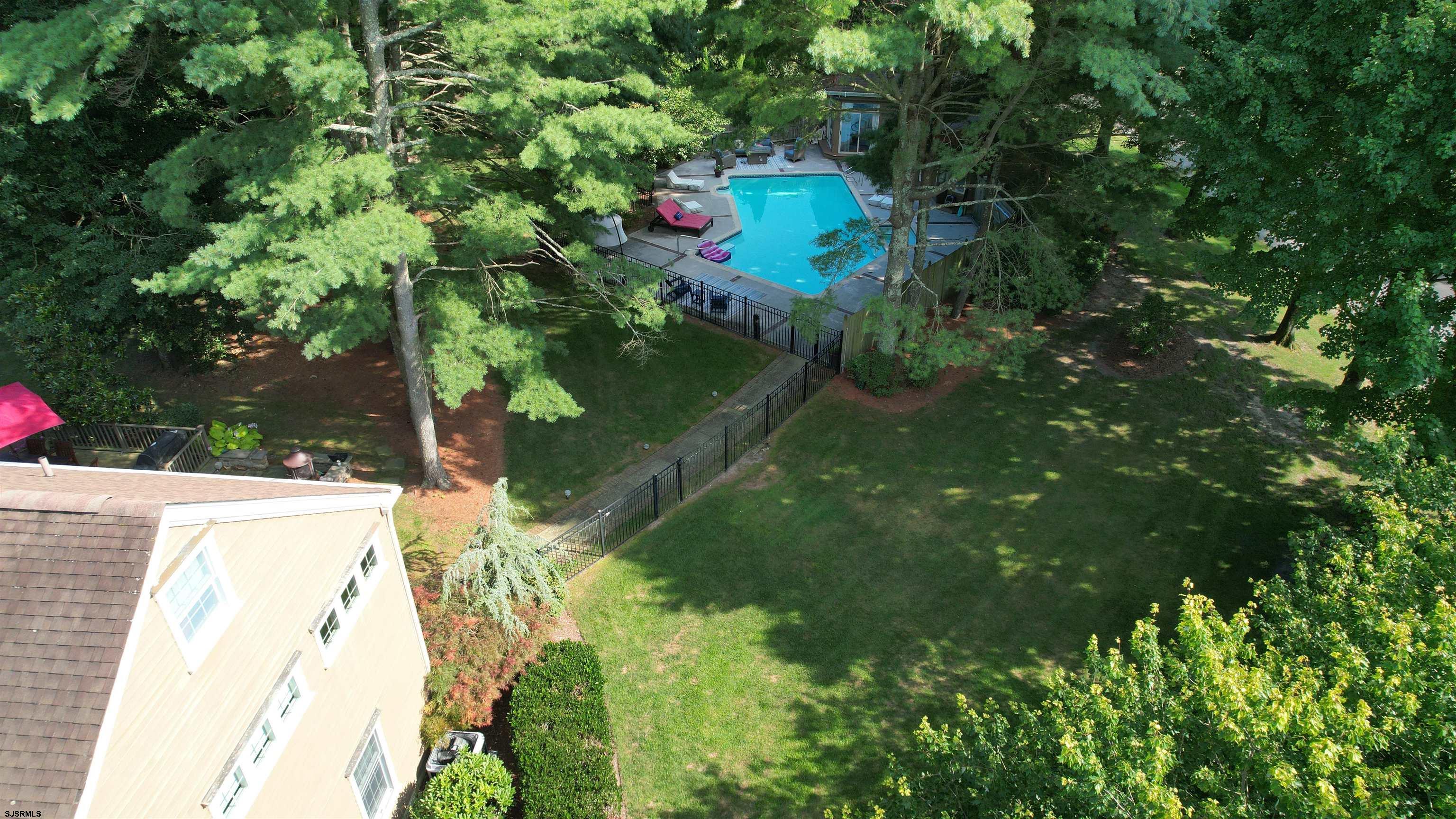 Linwood, New Jersey, 08221, United States, 6 Bedrooms Bedrooms, ,5 BathroomsBathrooms,Residential,For Sale,1975811