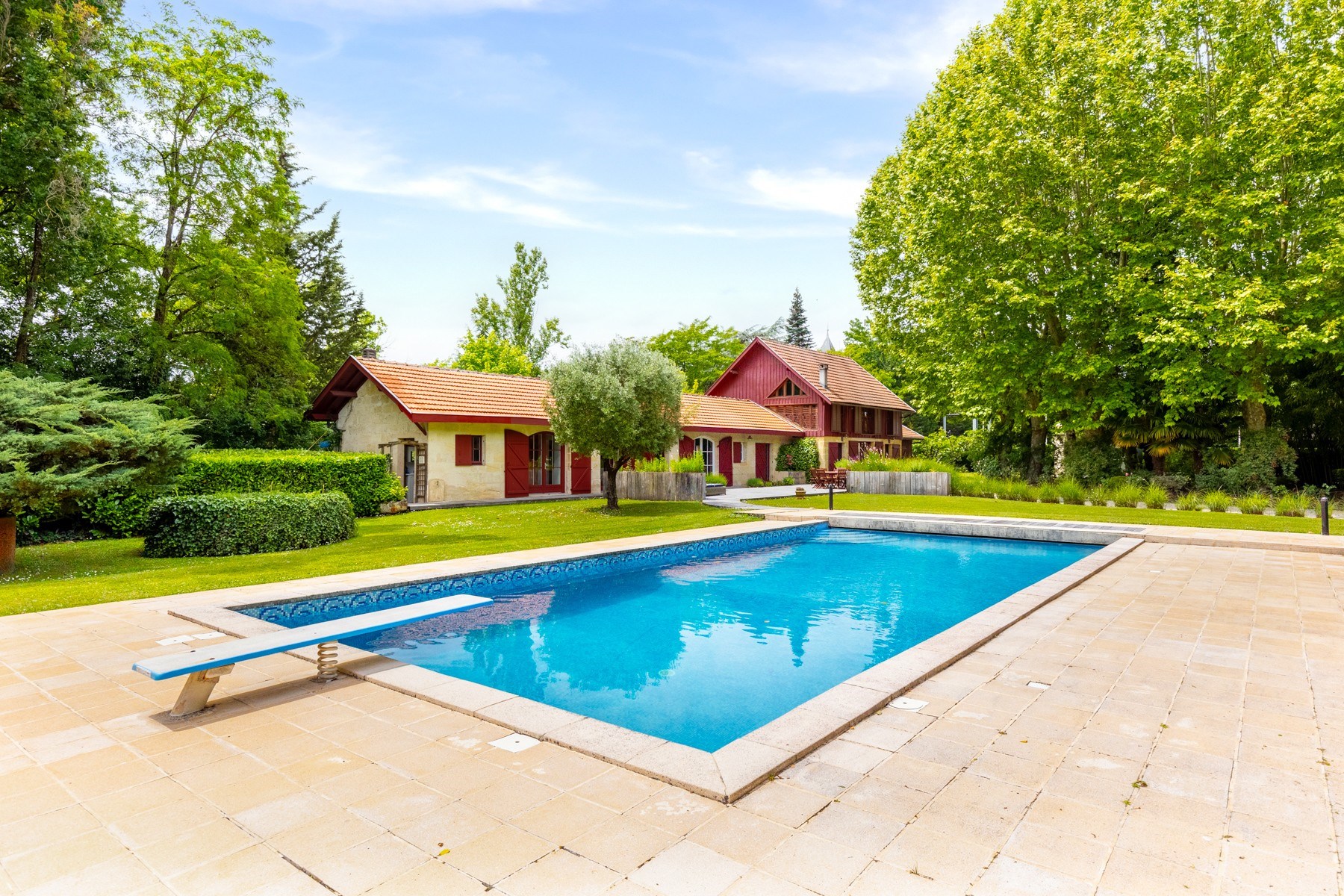  BORDEAUX 15MN - MAGNIFICENT HOUSE - LANDSCAPED 3000SQ.M PARK - 4 BEDROOMS - SWI… - 物件實景