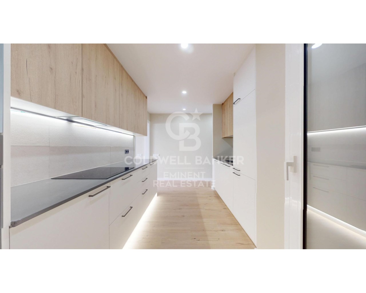 Barcelona, Catalonia, ES, 3 Bedrooms Bedrooms, ,1 BathroomBathrooms,Residential,For Sale,1949864