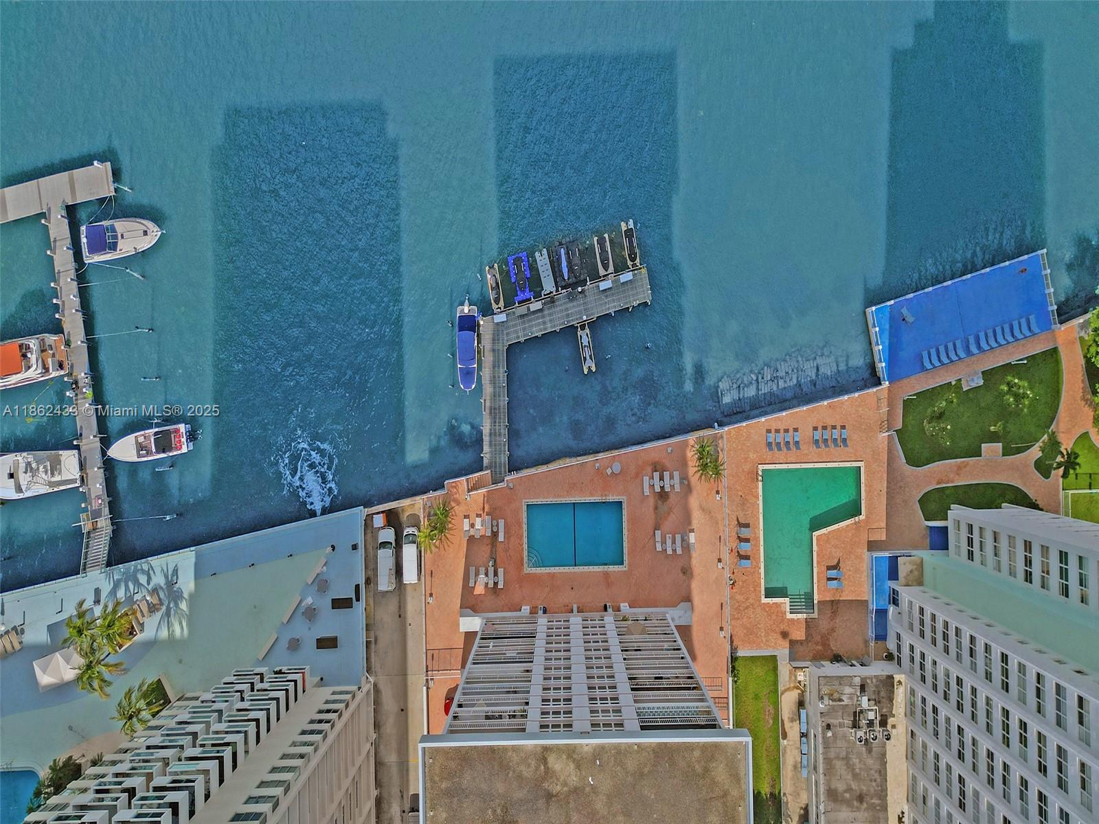 Miami Beach, Florida, 33139, United States, 2 Bedrooms Bedrooms, ,2 BathroomsBathrooms,Residential,For Sale,1925367