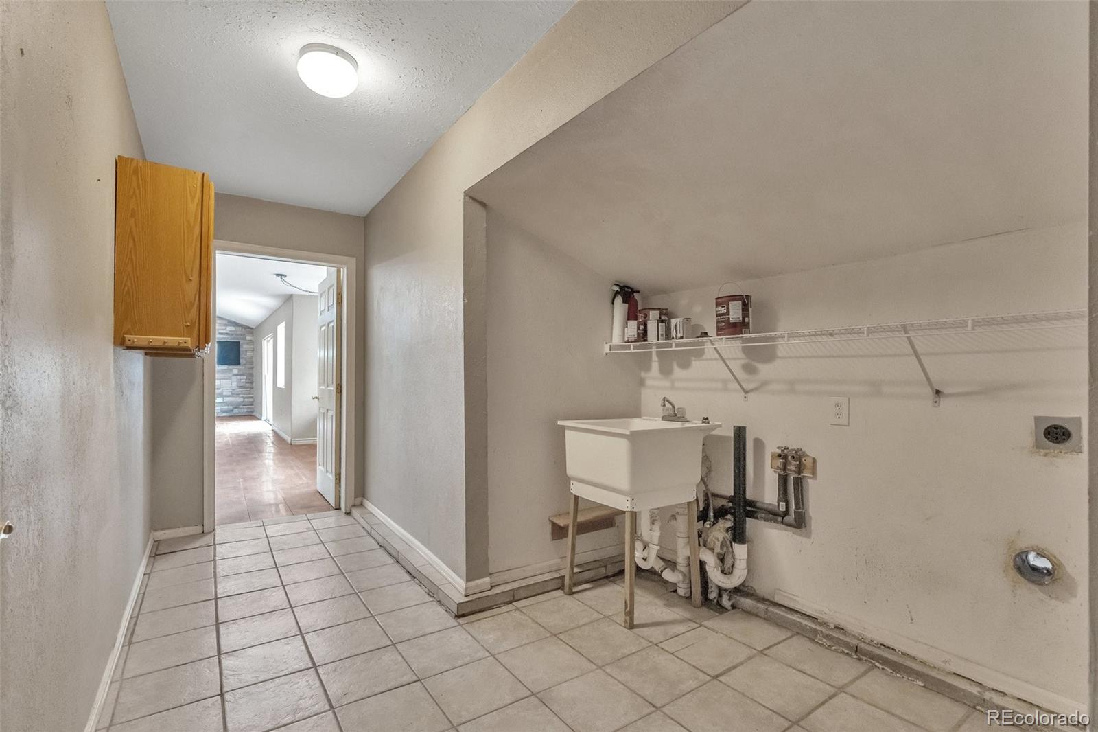 Larkspur, Colorado, 80118, United States, 4 Bedrooms Bedrooms, ,Residential,For Sale,1921196