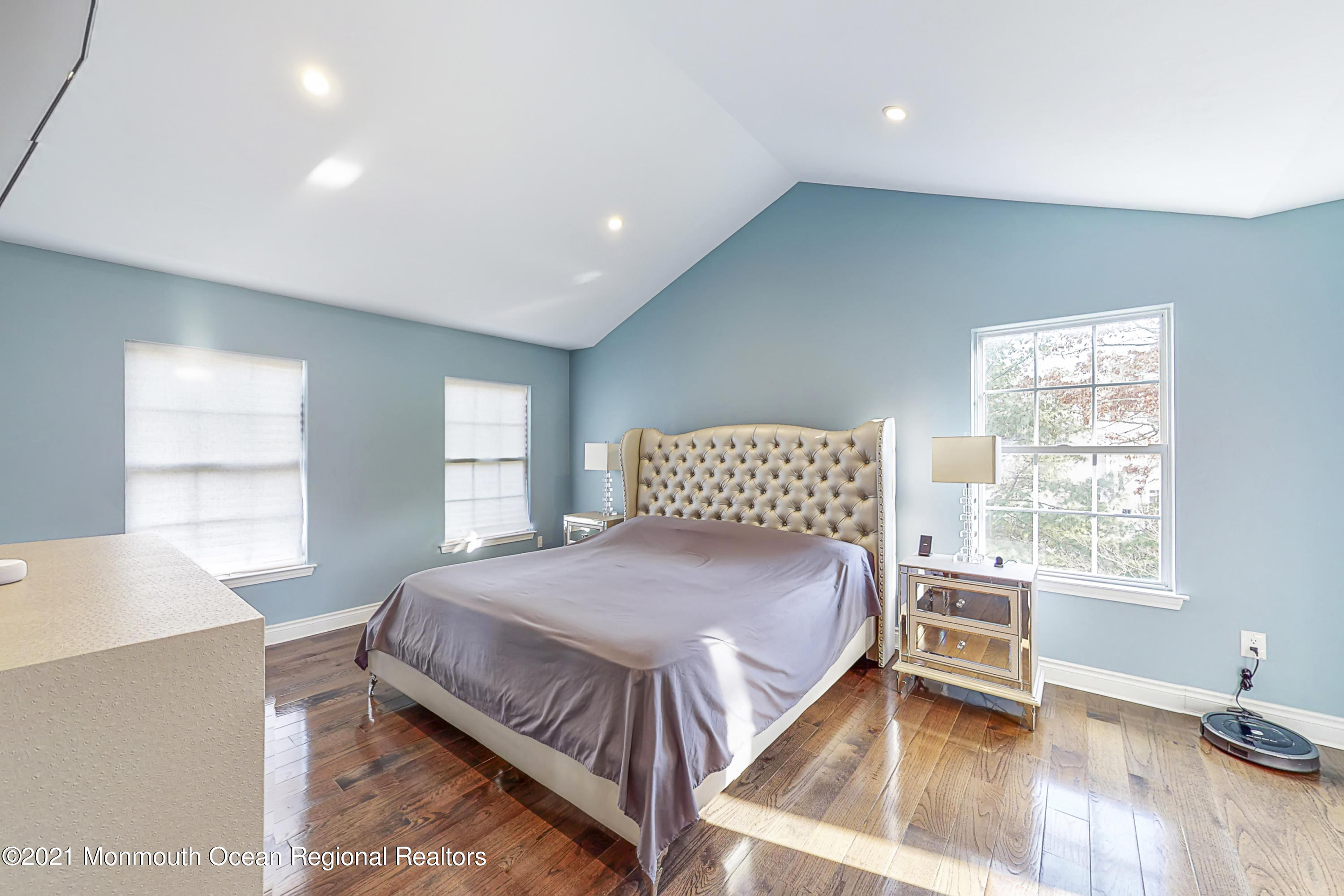 Jackson, New Jersey, 08527, United States, 4 Bedrooms Bedrooms, ,3 BathroomsBathrooms,Residential,For Sale,1944716