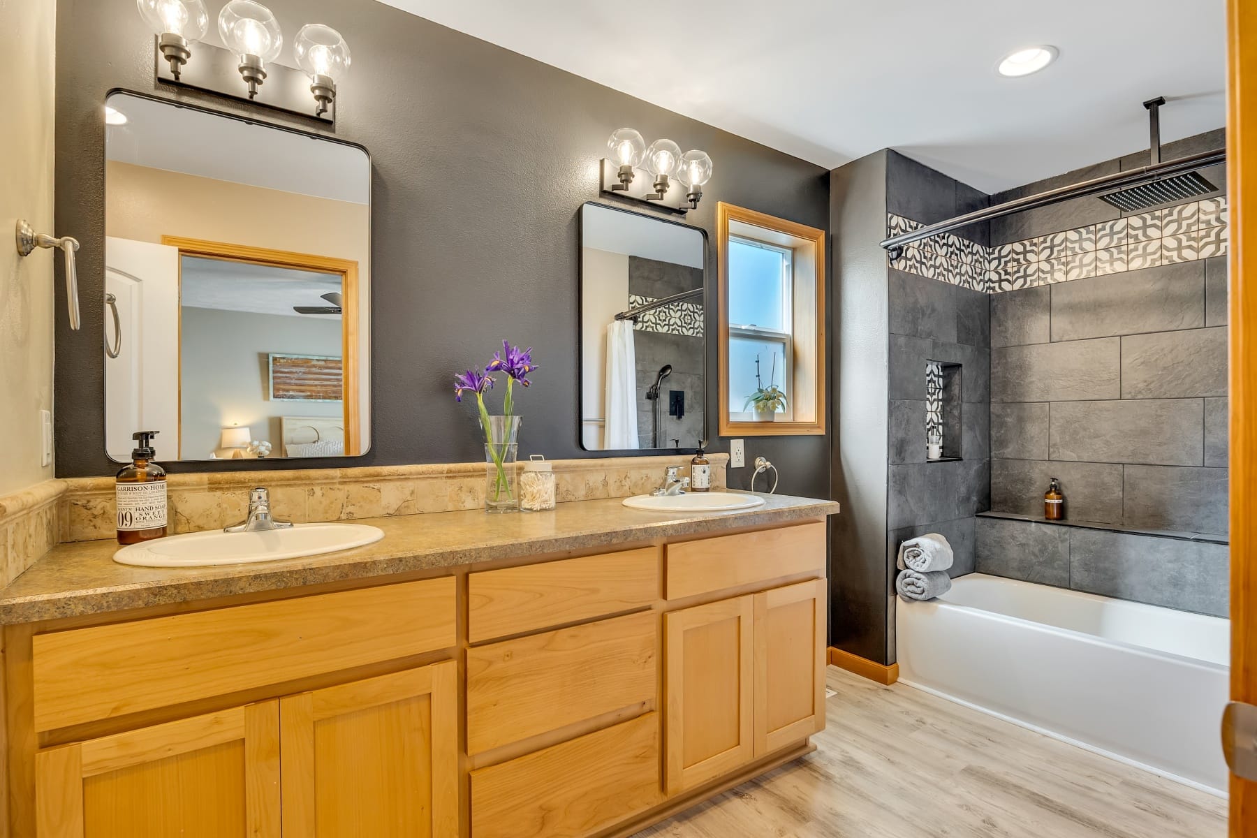  331 SW JADE PL Warrenton, OR 97146 - 物件實景