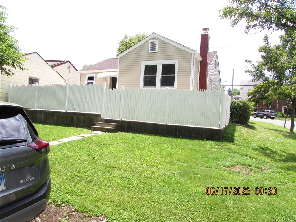 New Rochelle, New York, 10801, United States, 3 Bedrooms Bedrooms, ,1 BathroomBathrooms,Residential,For Sale,1942775