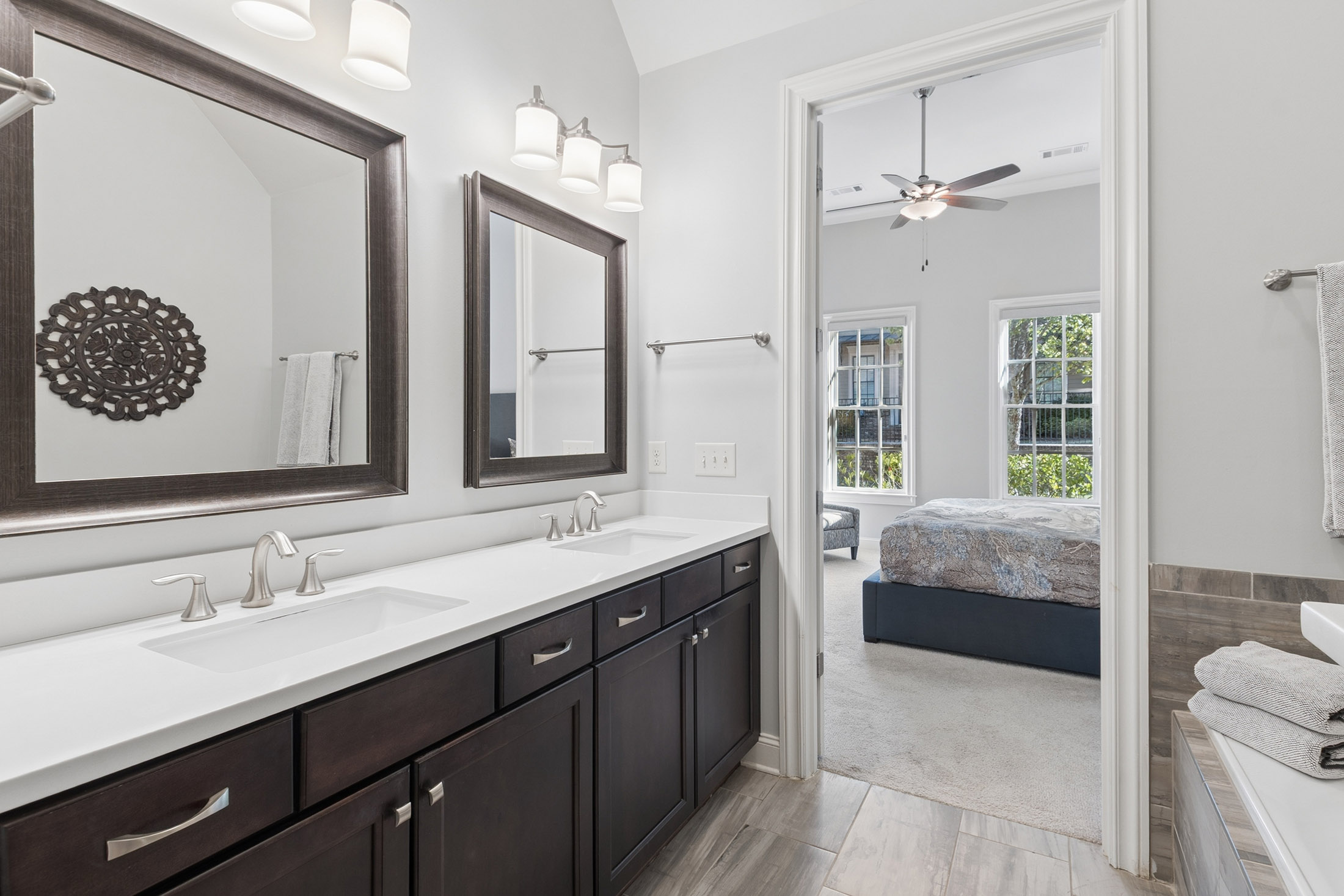  Charming Cape Cod Cottage Style Townhome - 物件實景