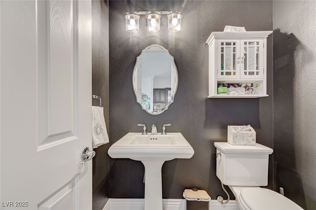 Henderson, Nevada, 89044, United States, 4 Bedrooms Bedrooms, ,3 BathroomsBathrooms,Residential,For Sale,1991497