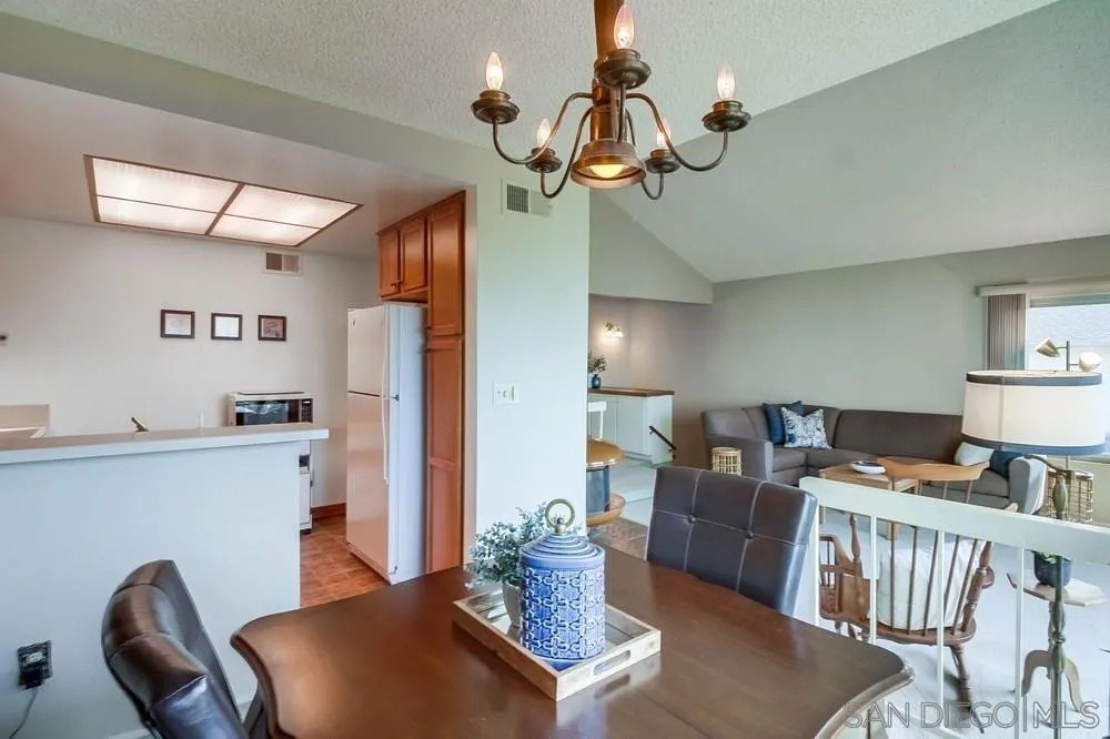 La Mesa, California, 91942, United States, 2 Bedrooms Bedrooms, ,1 BathroomBathrooms,Residential,For Sale,1973121