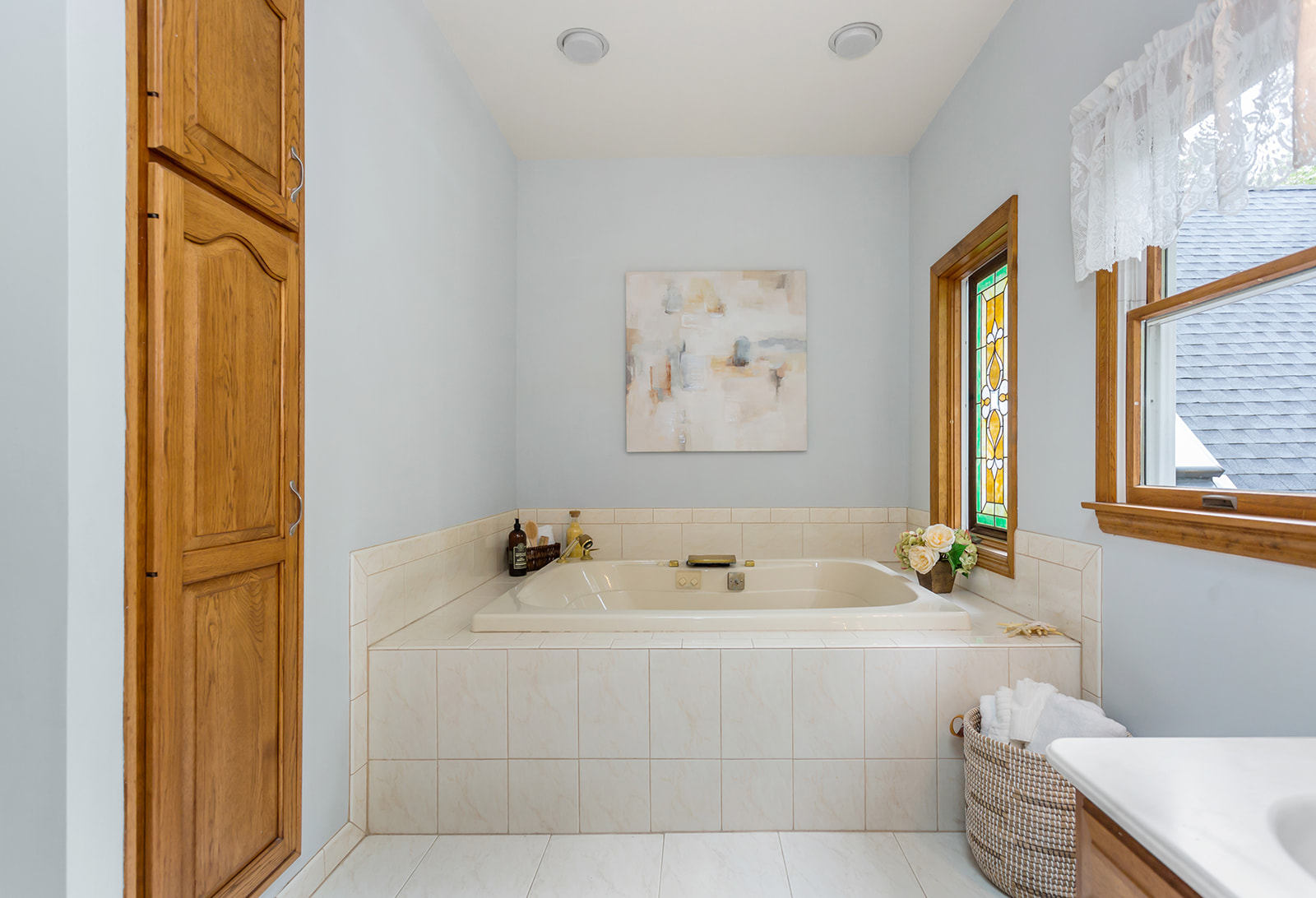 Ringwood, New Jersey, 07456, United States, 7 Bedrooms Bedrooms, ,4 BathroomsBathrooms,Residential,For Sale,1943457