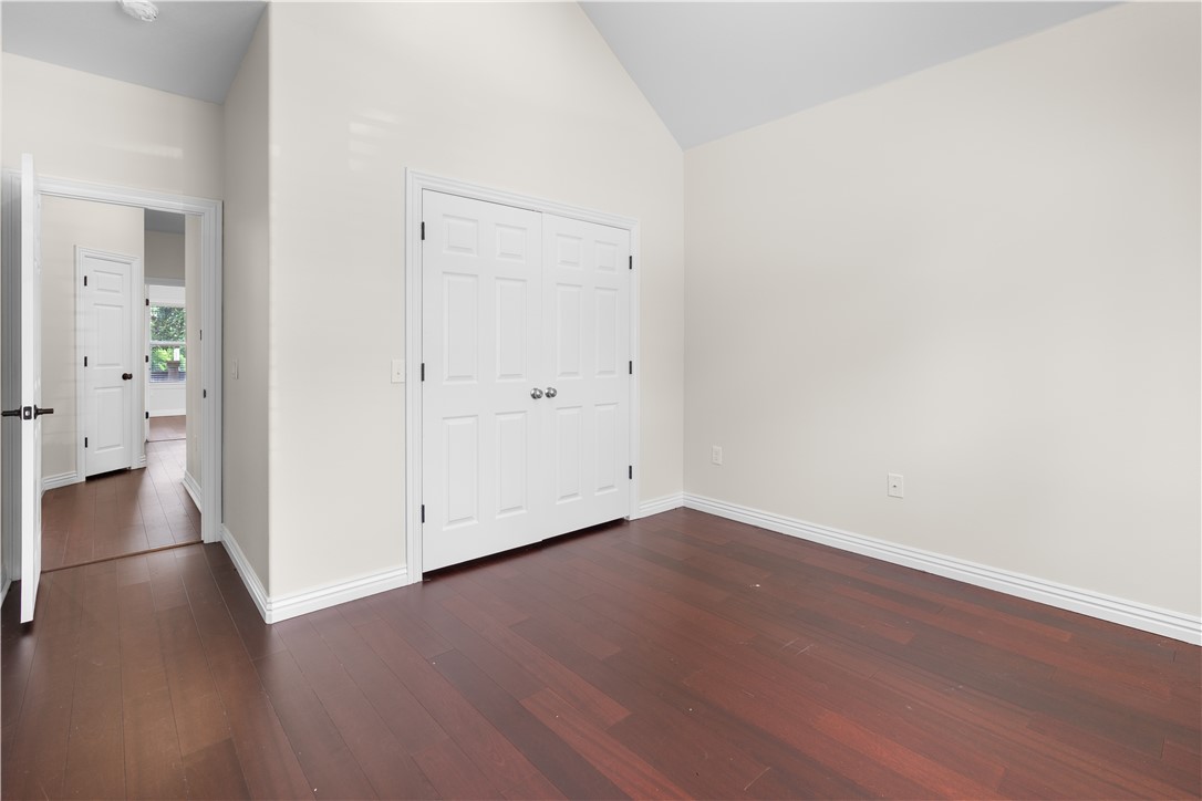 Fayetteville, Arkansas, 72704, United States, 5 Bedrooms Bedrooms, ,4 BathroomsBathrooms,Residential,For Sale,1877599