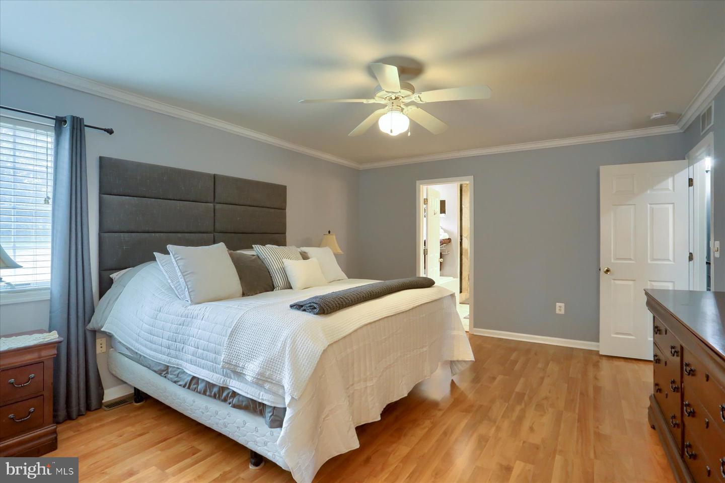 Harrisburg, Pennsylvania, 17111, United States, 4 Bedrooms Bedrooms, ,4 BathroomsBathrooms,Residential,For Sale,1958144