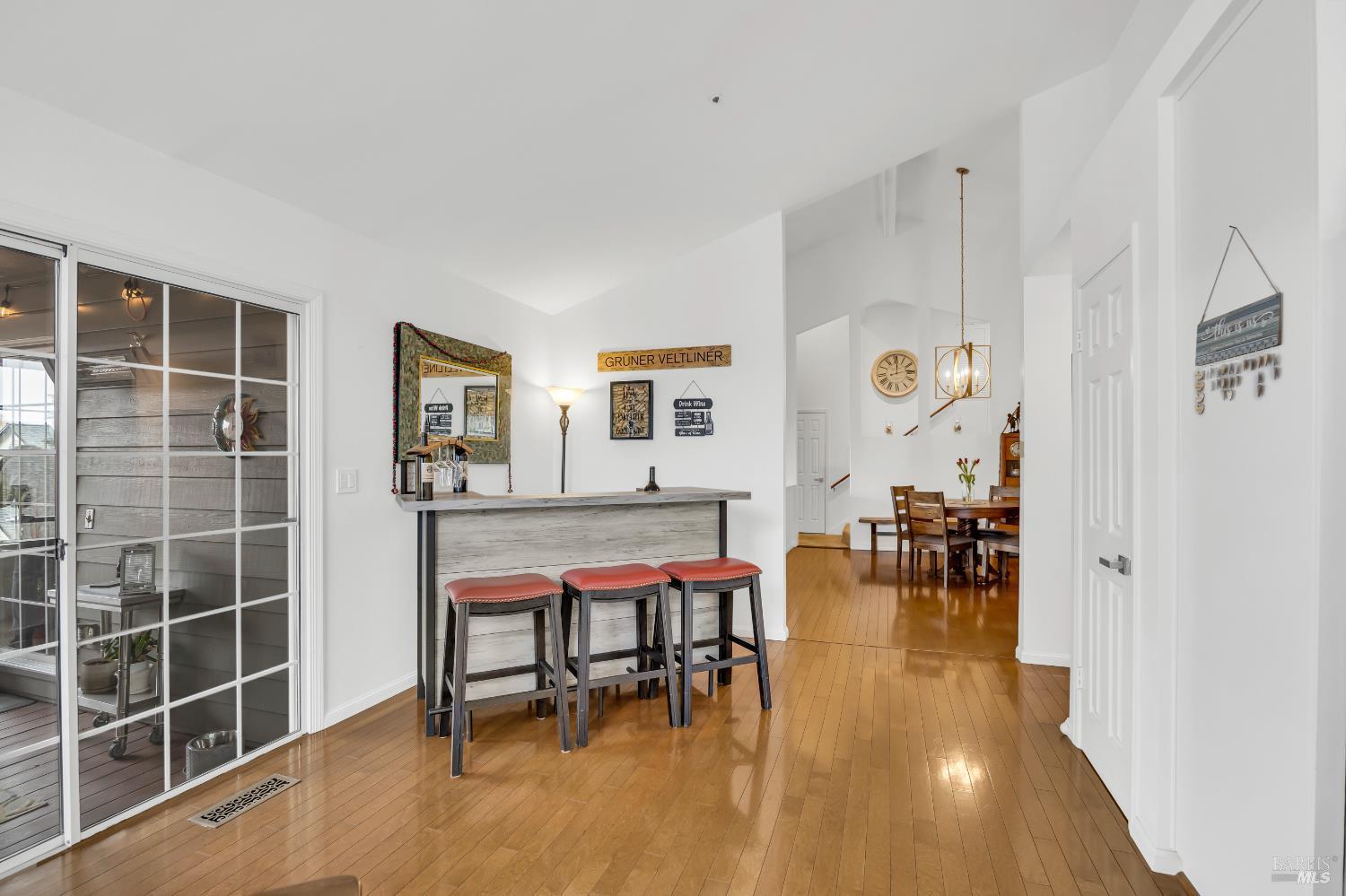 Napa, California, 94558, United States, 4 Bedrooms Bedrooms, ,3 BathroomsBathrooms,Residential,For Sale,2006007